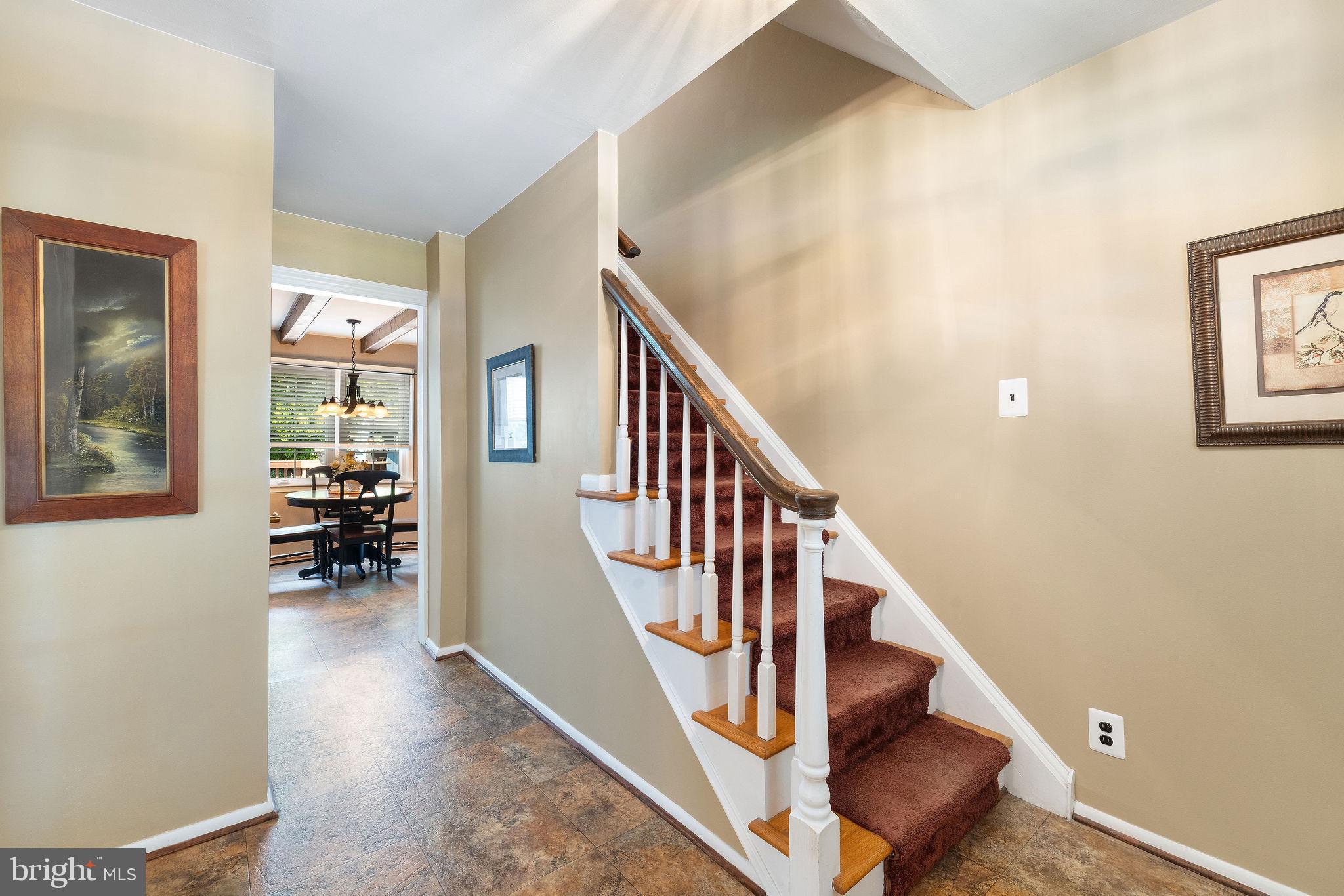 829 COTSWOLD ROAD