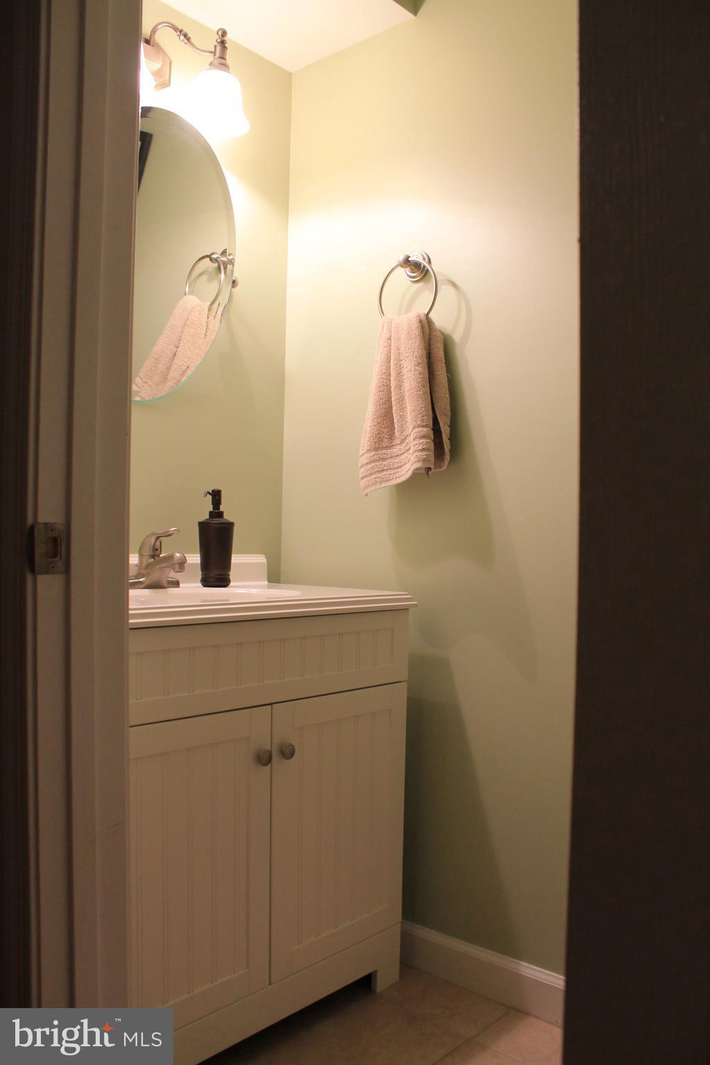 HICKORY RIDGE LA PLATA - Residential Lease