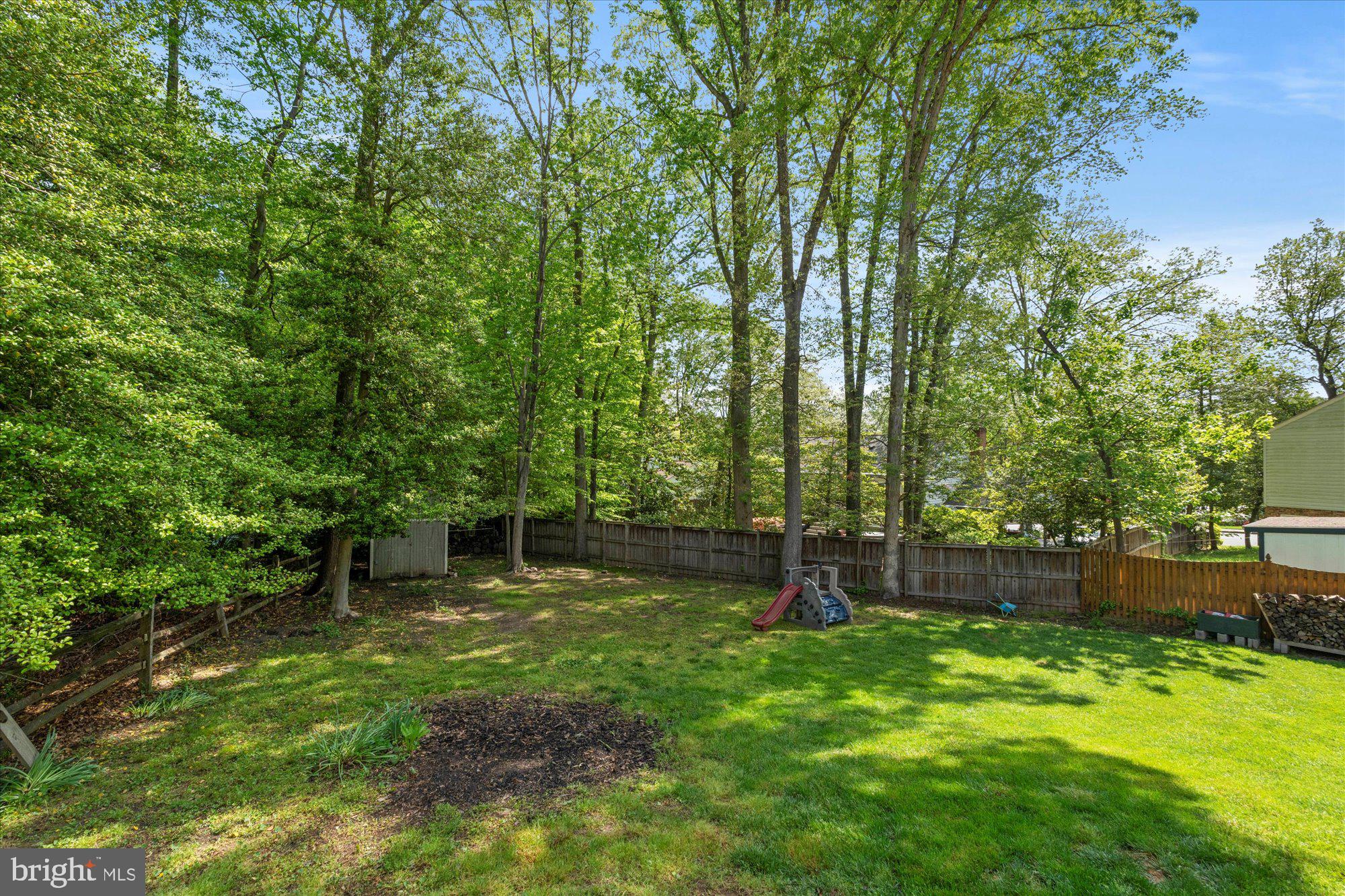 MIDDLERIDGE - Residential