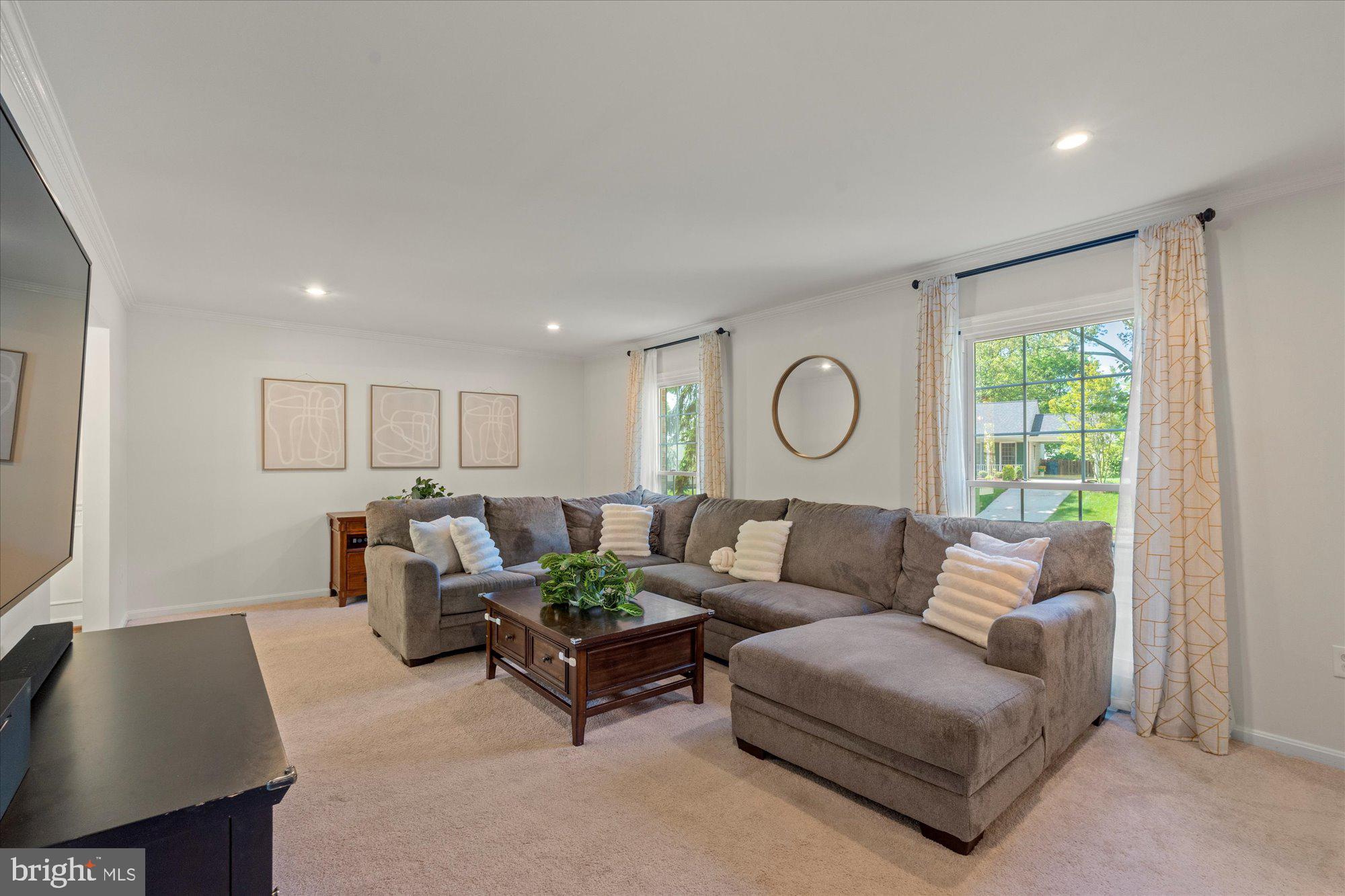 MIDDLERIDGE - Residential