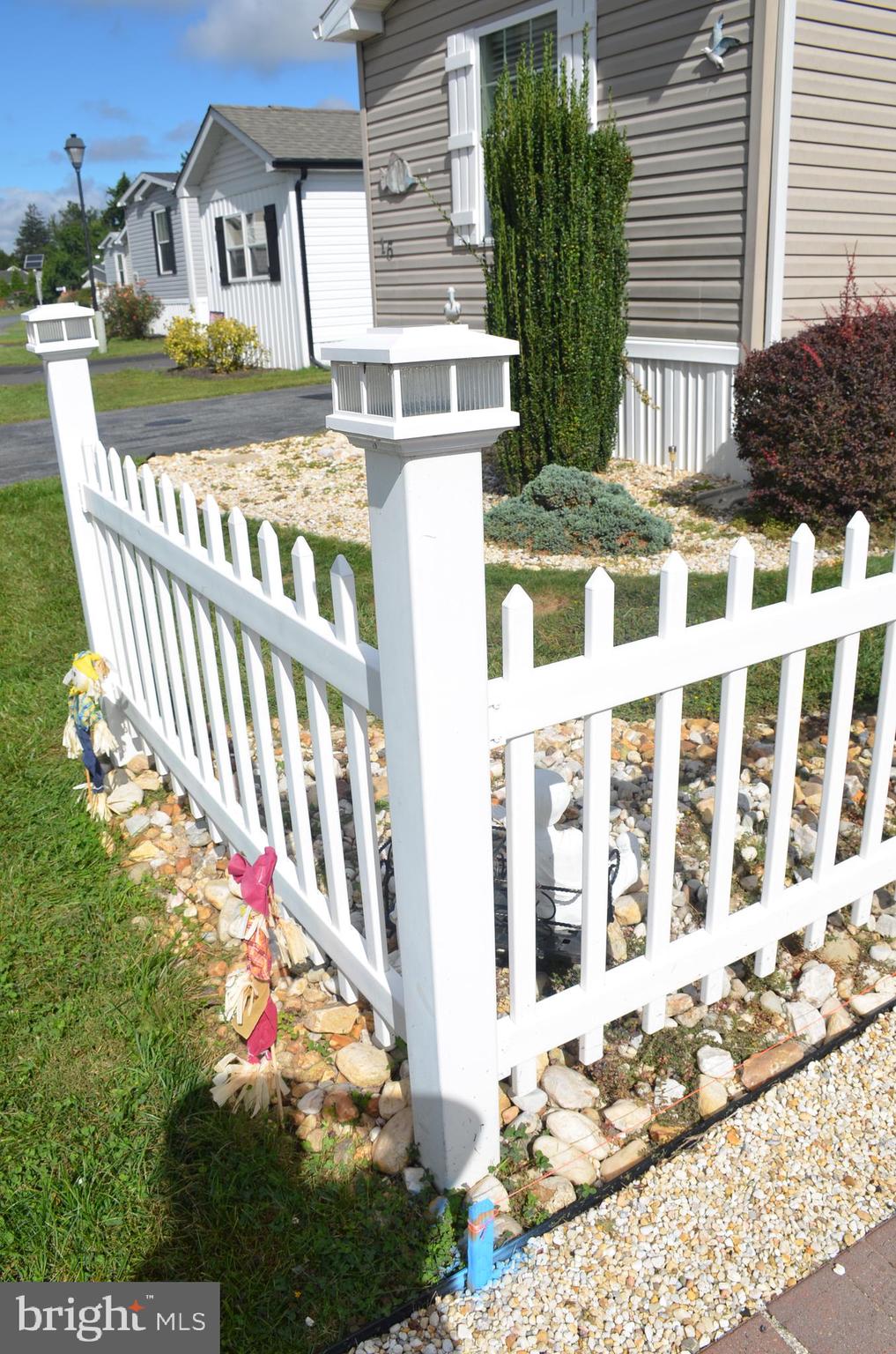 COLONIAL EAST MHP - Residential