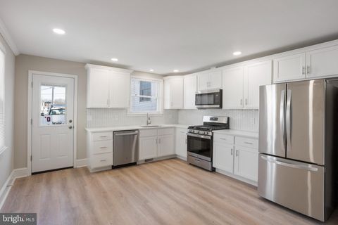 809 N PROVIDENCE ROAD MEDIA PA 19063