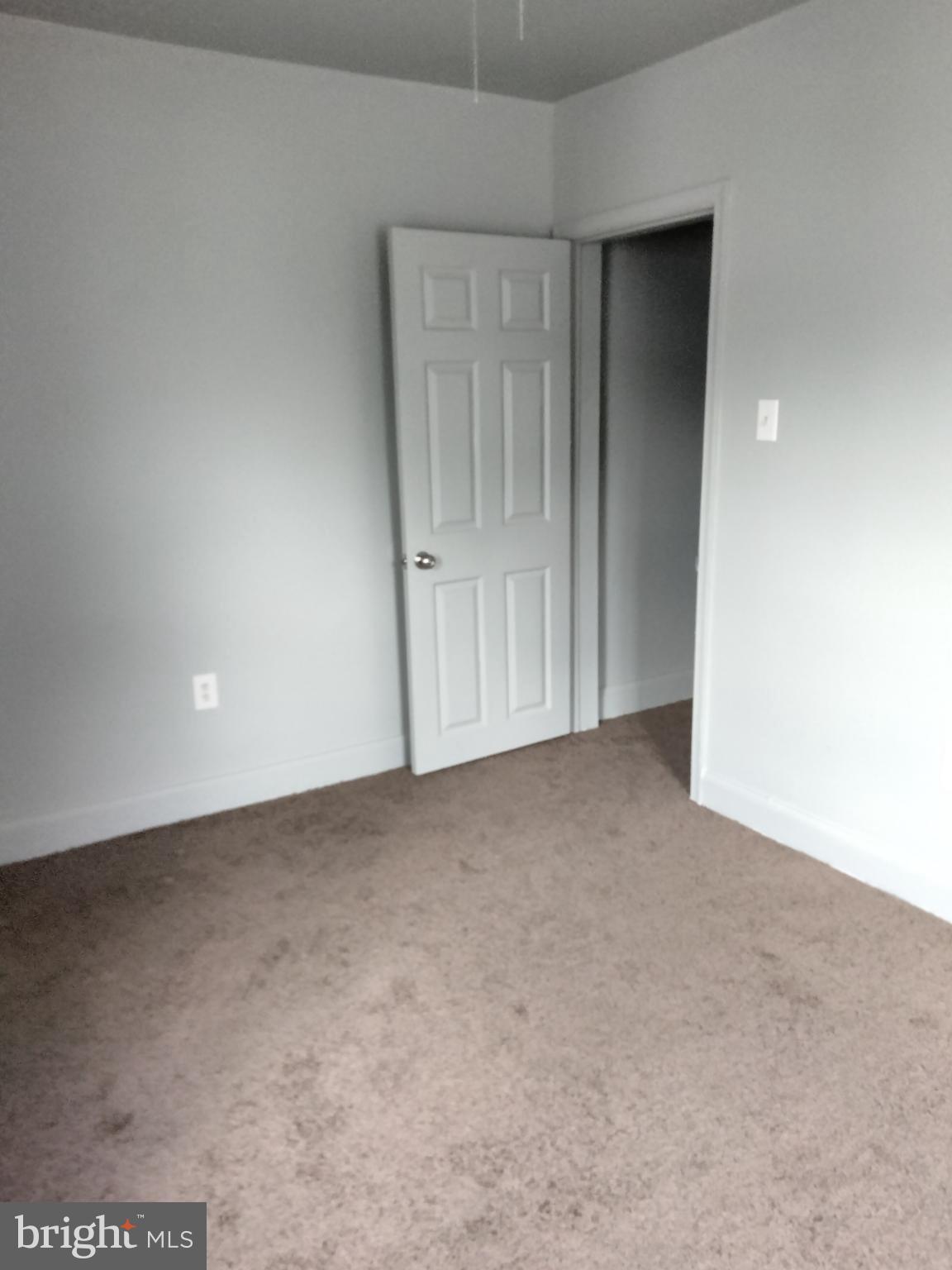 19 ROBERTS ALLEY