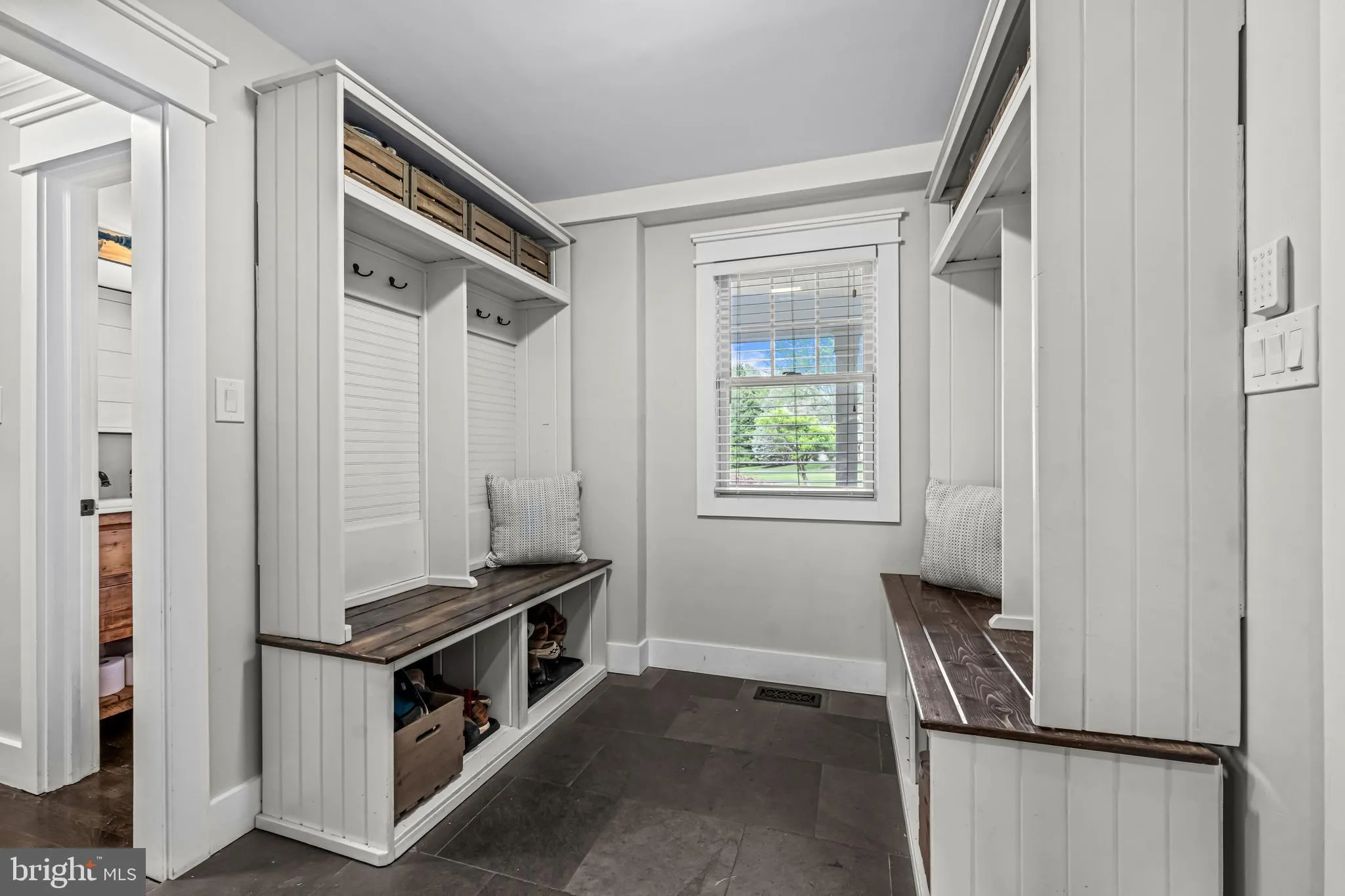 Wayne, Pennsylvania 19087, United States, 5 Bedrooms Bedrooms, ,6 BathroomsBathrooms,Residential,Active,138633