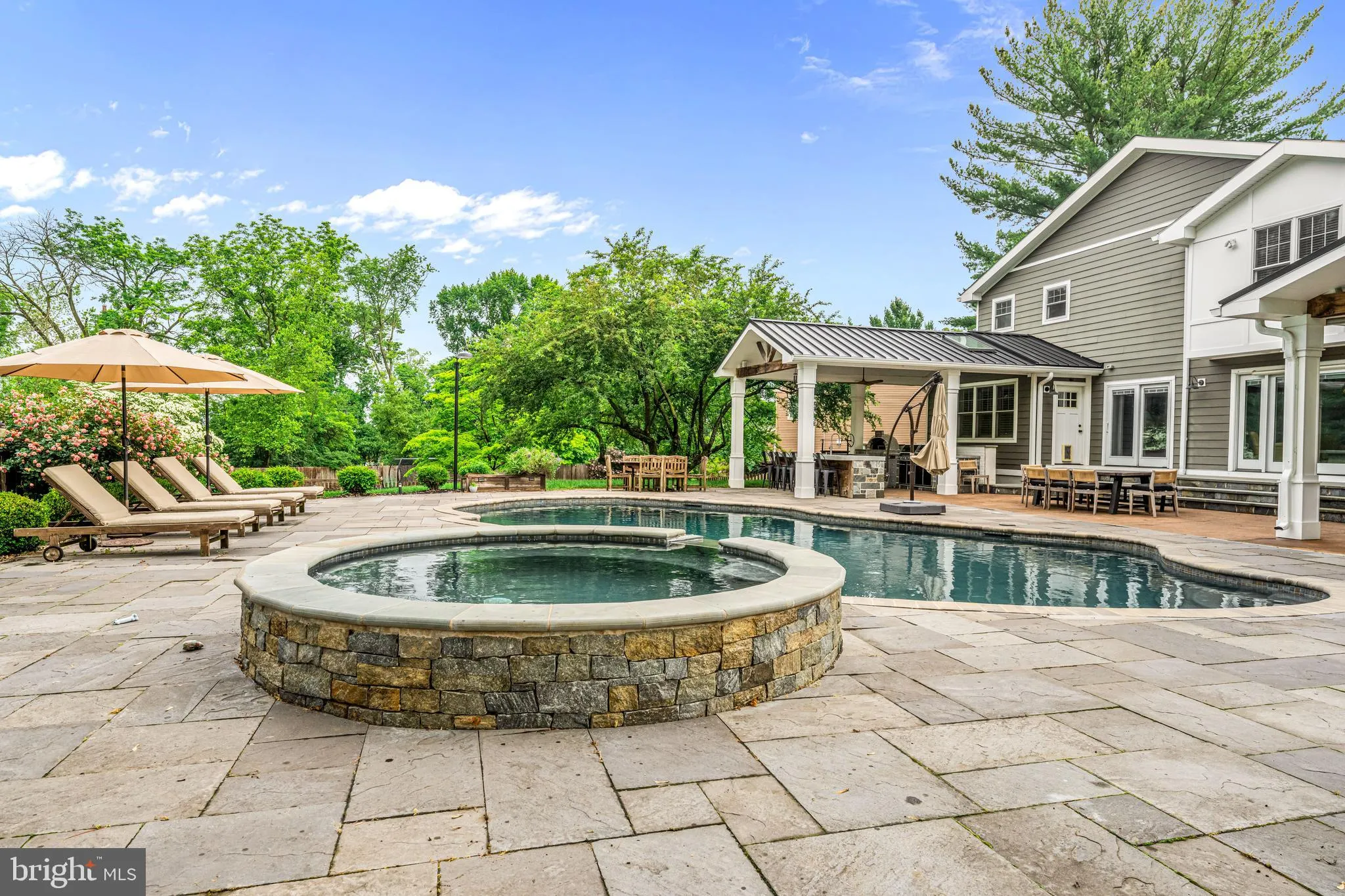 Wayne, Pennsylvania 19087, United States, 5 Bedrooms Bedrooms, ,6 BathroomsBathrooms,Residential,Active,138633