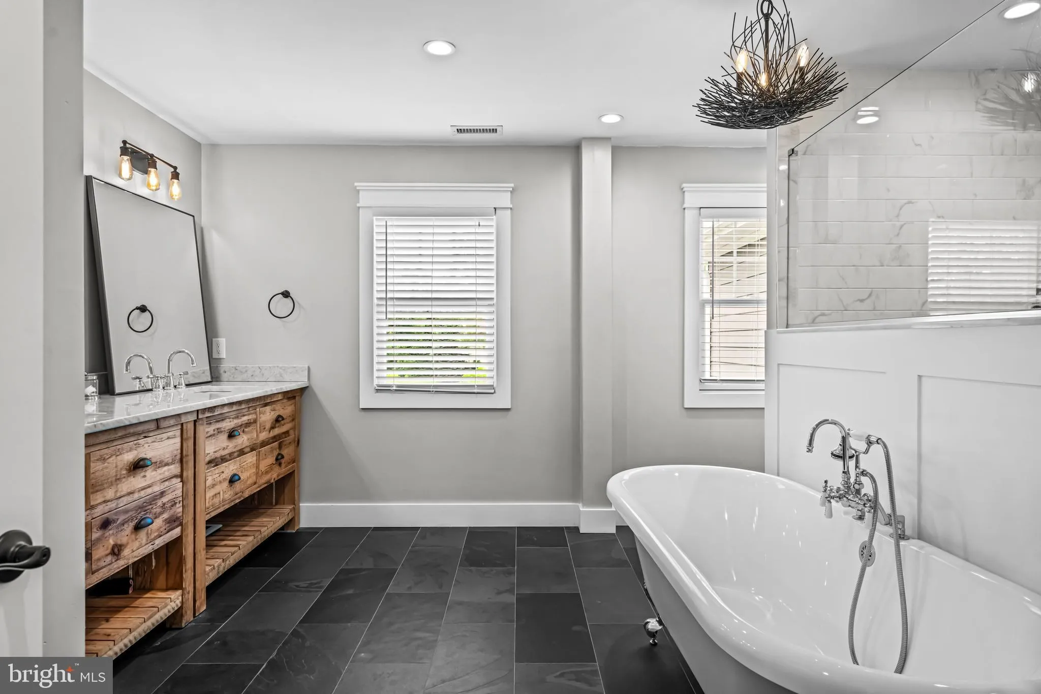 Wayne, Pennsylvania 19087, United States, 5 Bedrooms Bedrooms, ,6 BathroomsBathrooms,Residential,Active,138633