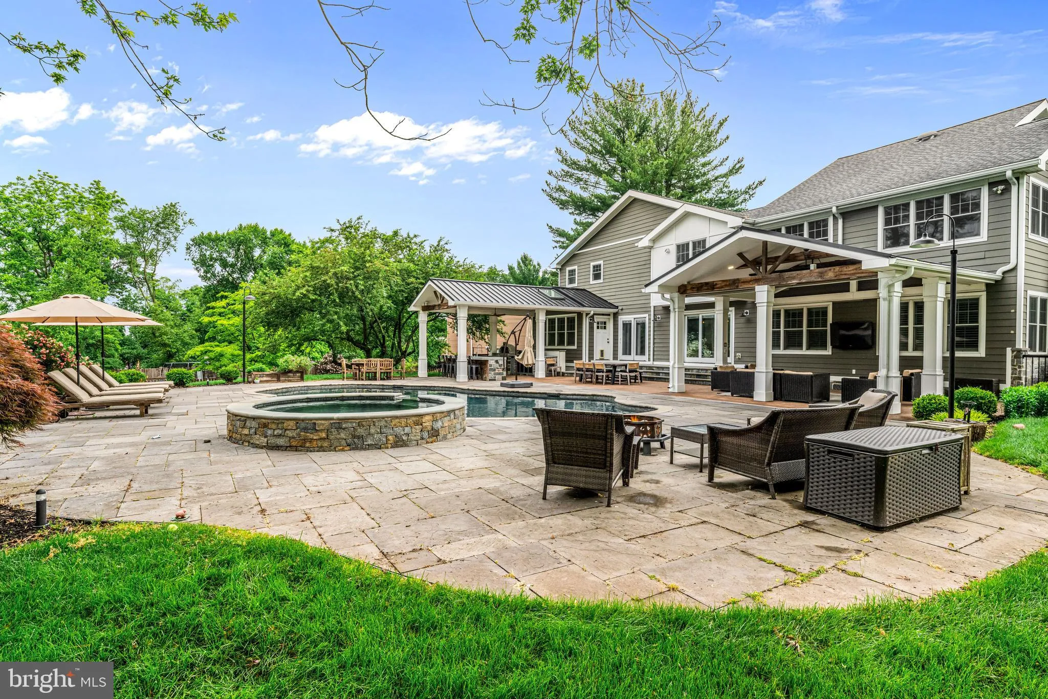 Wayne, Pennsylvania 19087, United States, 5 Bedrooms Bedrooms, ,6 BathroomsBathrooms,Residential,Active,138633