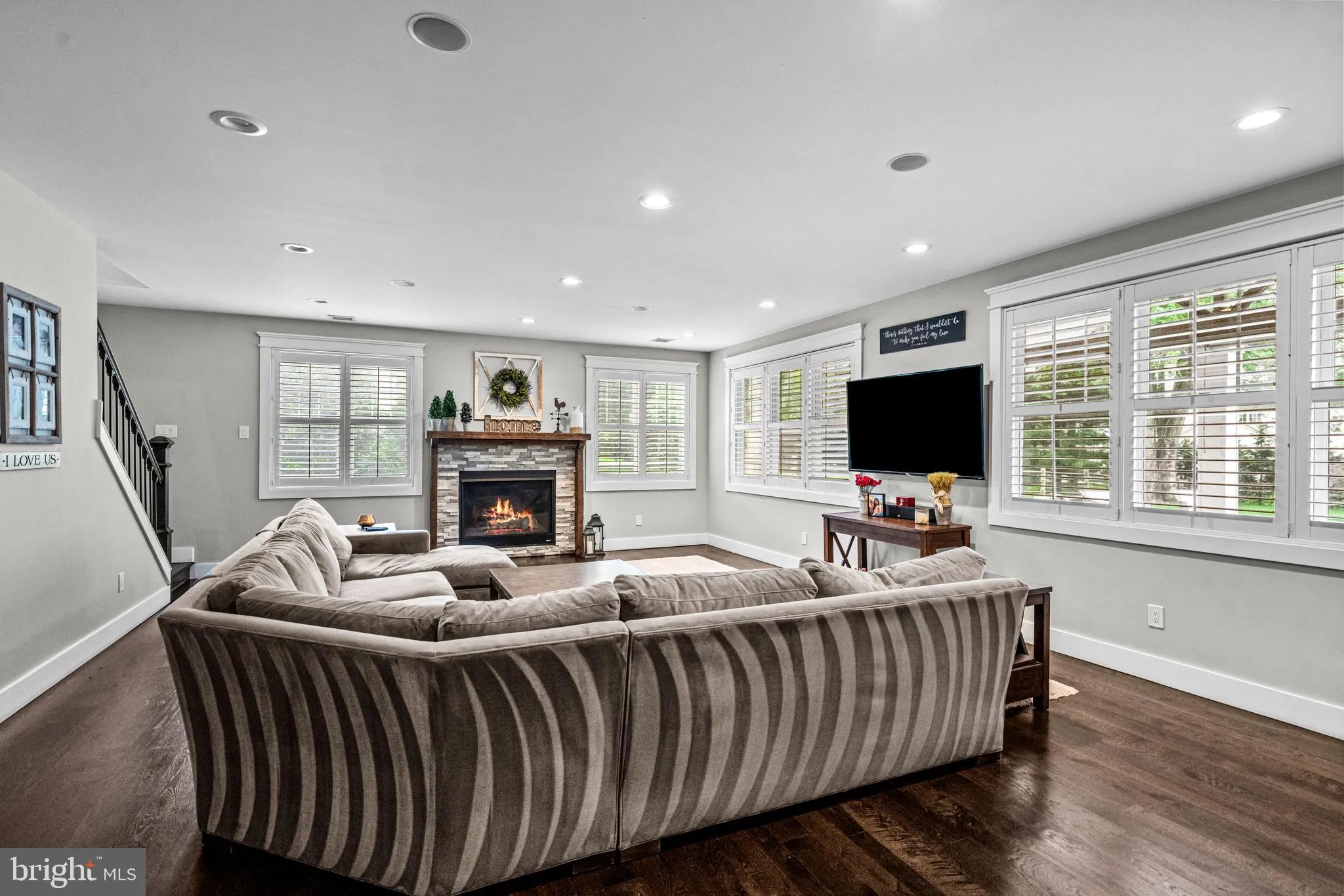 Wayne, Pennsylvania 19087, United States, 5 Bedrooms Bedrooms, ,6 BathroomsBathrooms,Residential,Active,138633