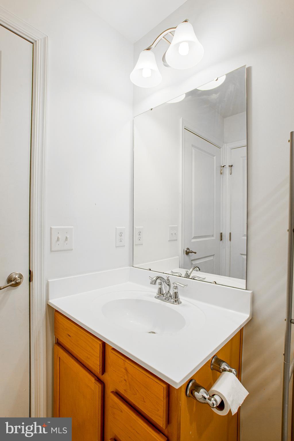 ANDALE GREEN - Residential Lease