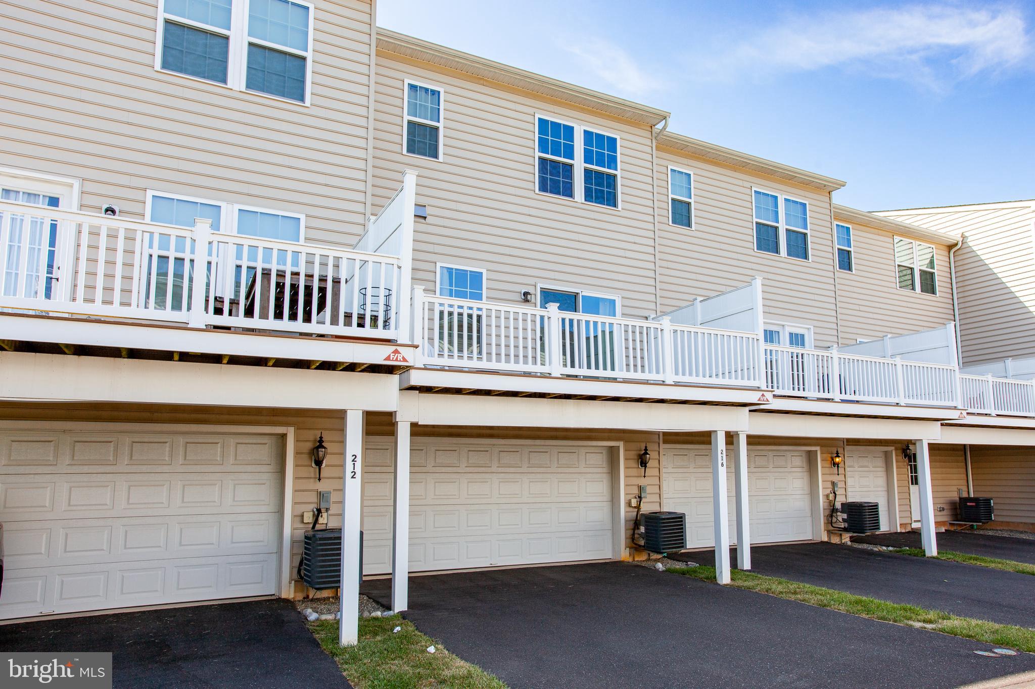 ANDALE GREEN - Residential Lease