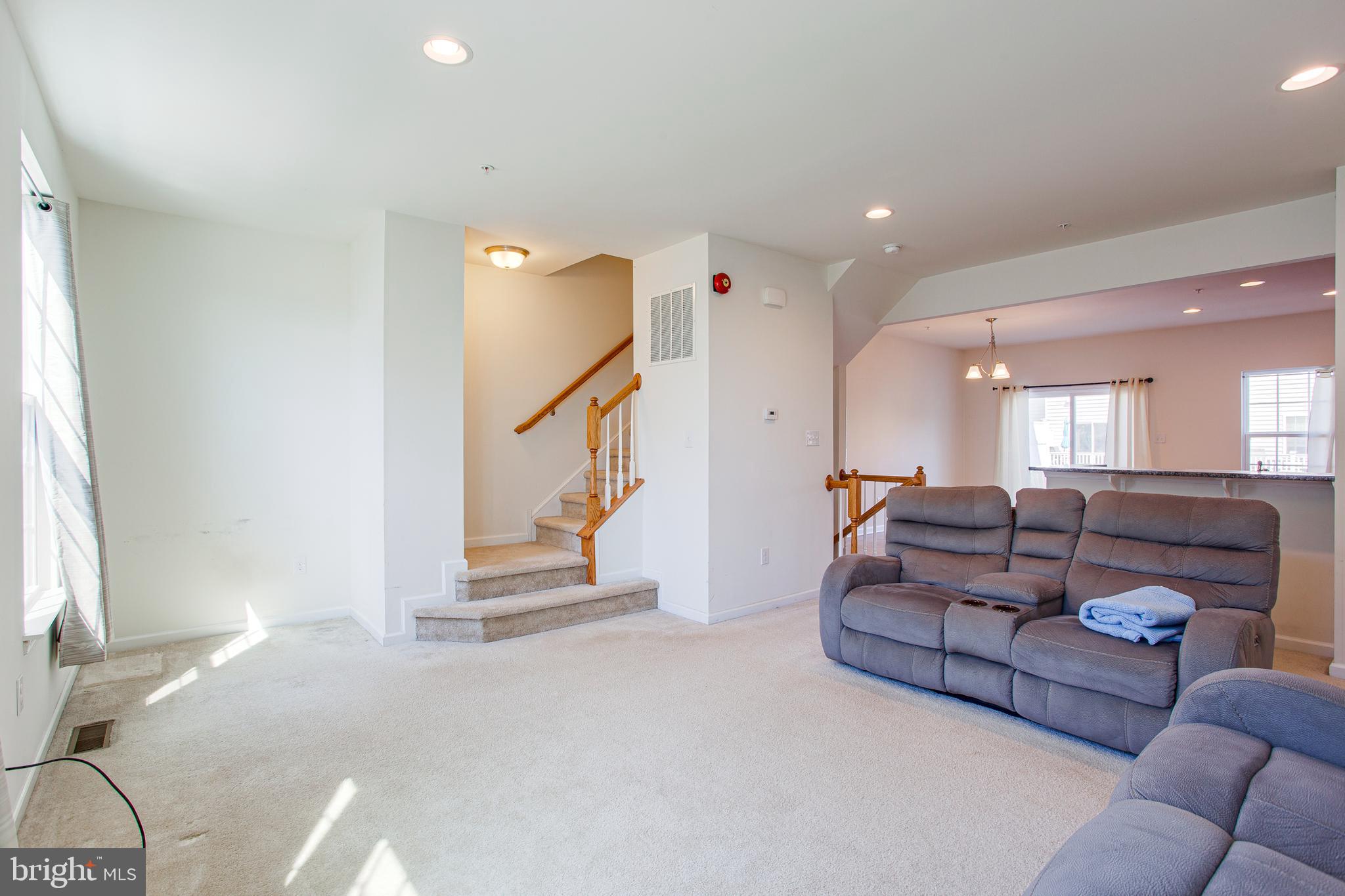 ANDALE GREEN - Residential Lease