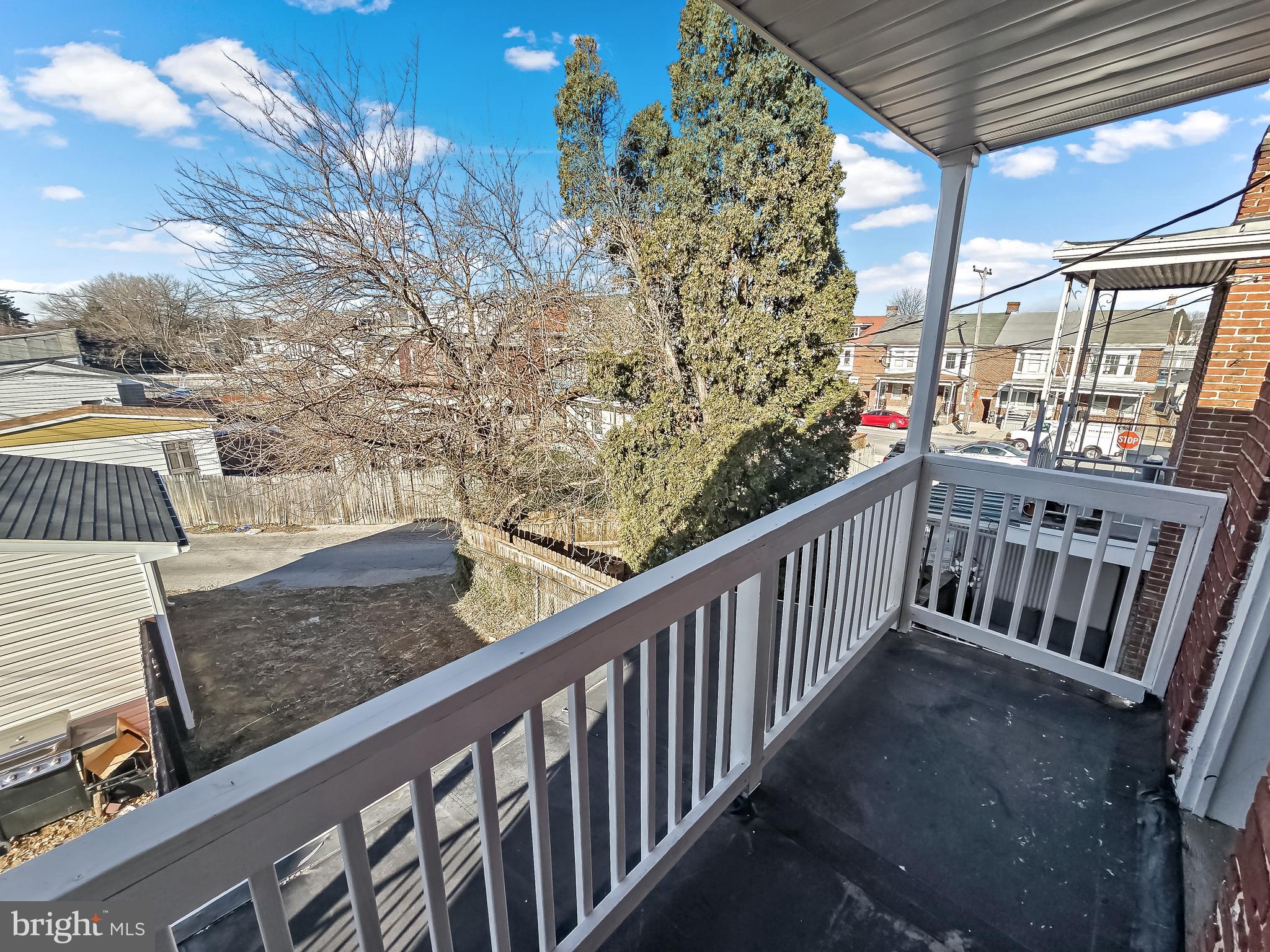 EAST YORK - Residential