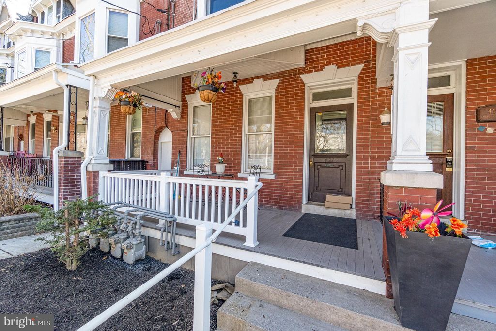 Photo of 421 College Avenue, Lancaster, PA 17603 (MLS # PALA2046430)