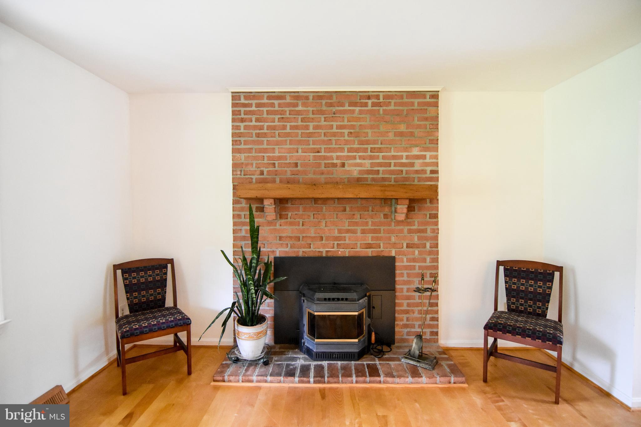 JARRETTSVILLE - Residential