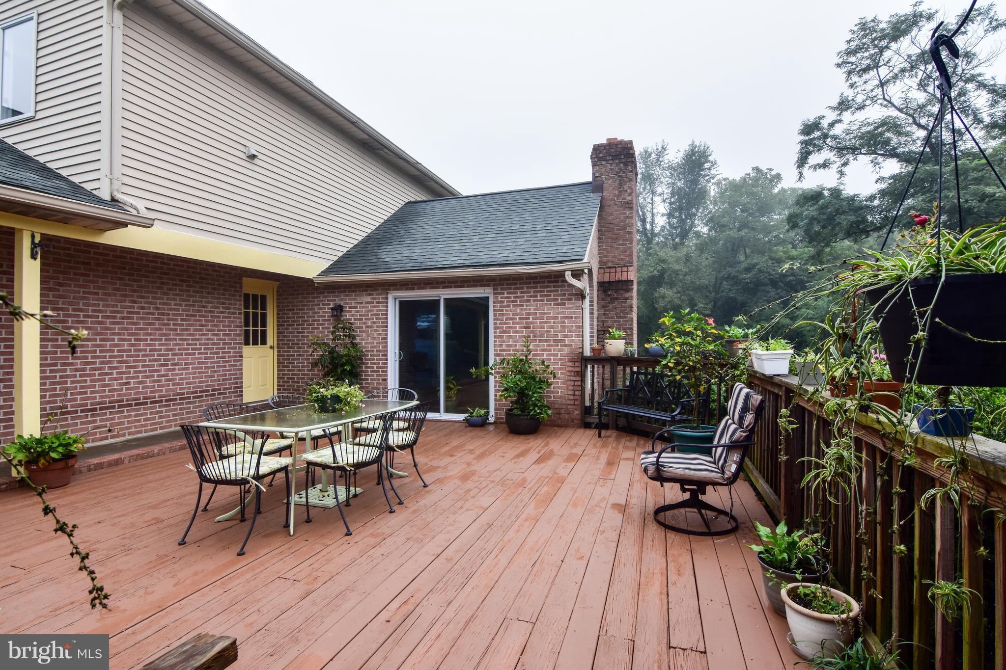 JARRETTSVILLE - Residential