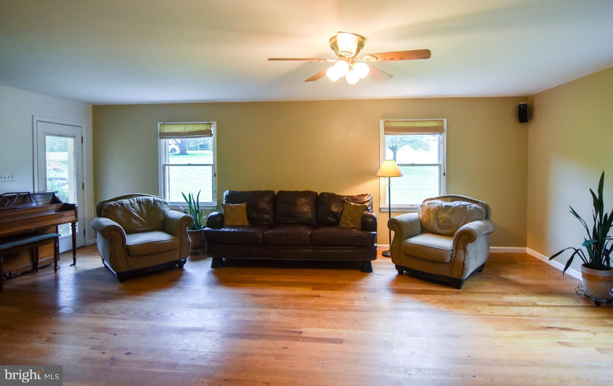 JARRETTSVILLE - Residential