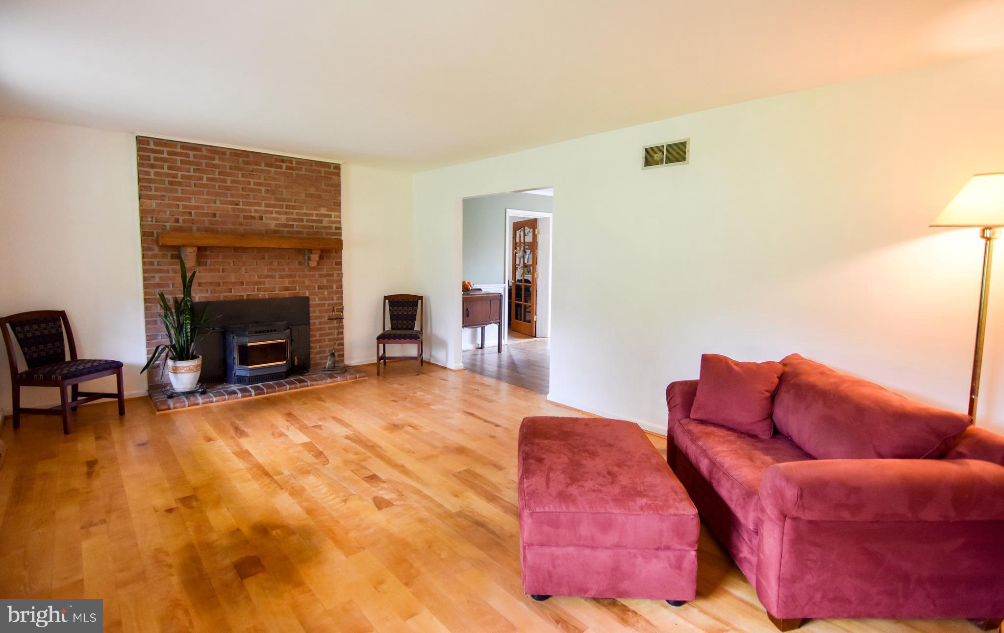 JARRETTSVILLE - Residential