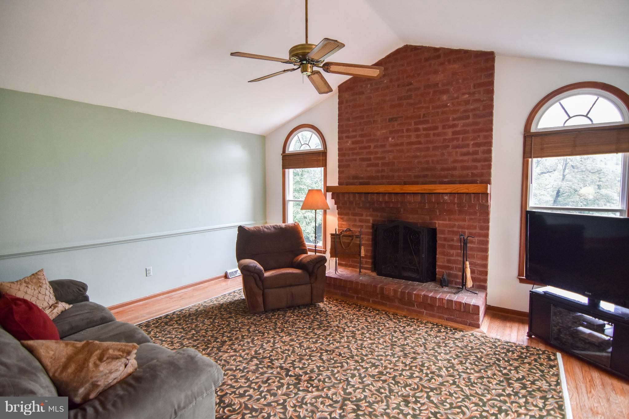 JARRETTSVILLE - Residential