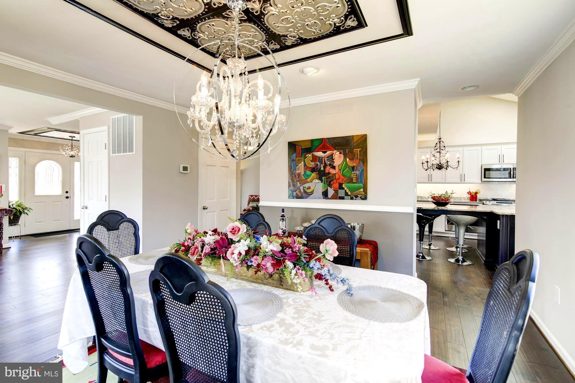 DUNN LORING WOODS - Residential