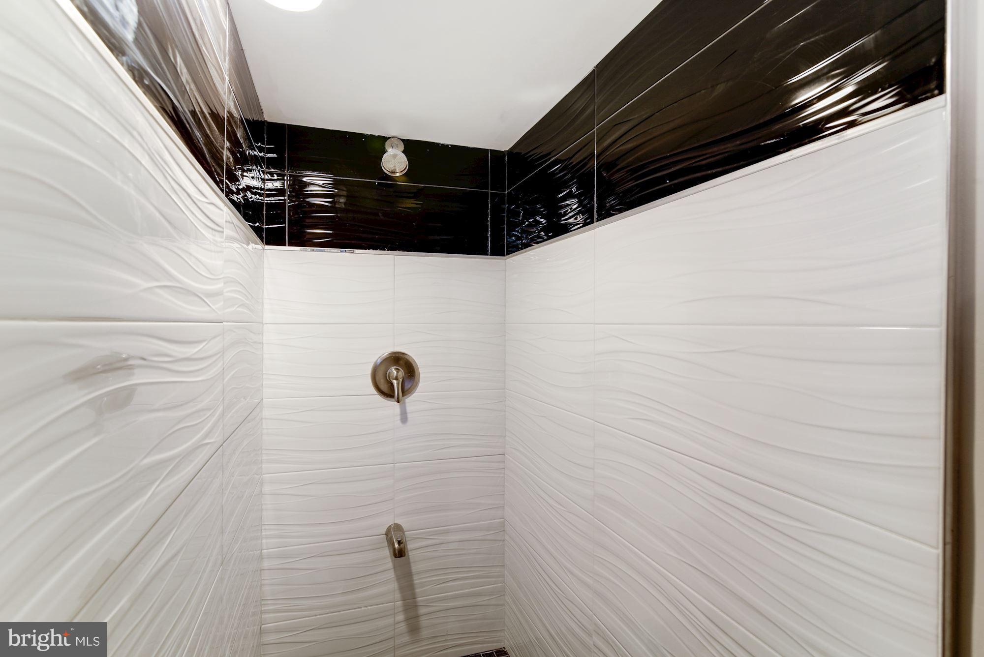 DUNN LORING WOODS - Residential