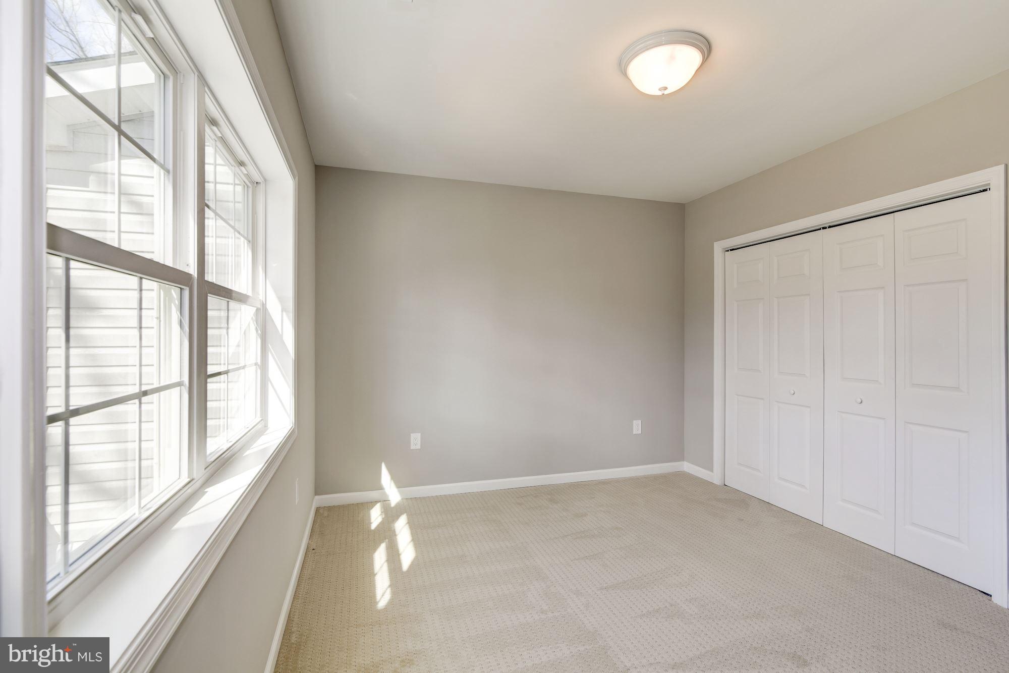 DUNN LORING WOODS - Residential