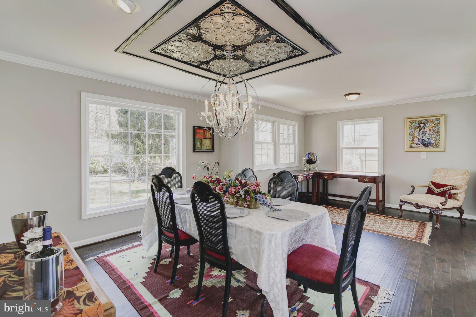 DUNN LORING WOODS - Residential