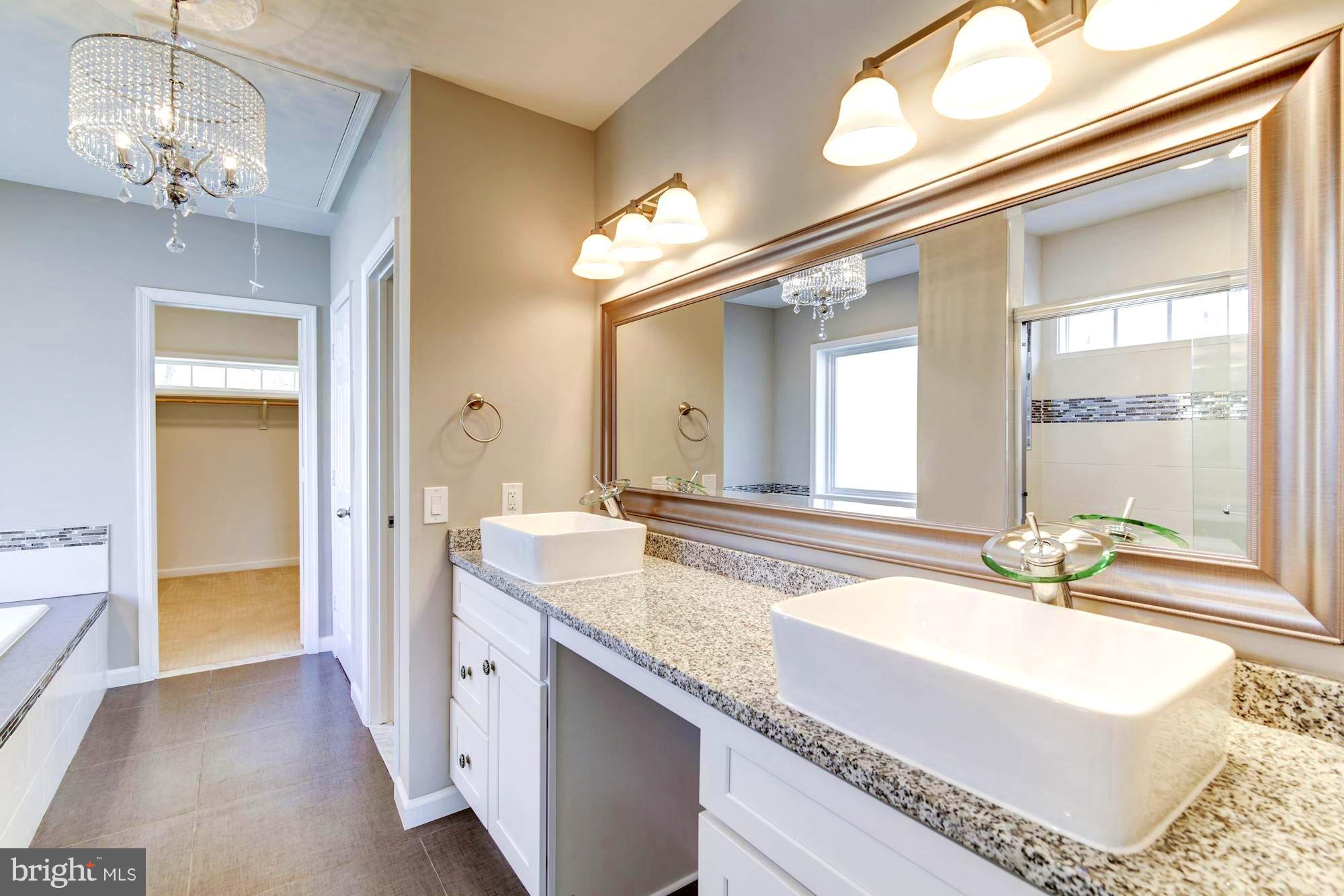 DUNN LORING WOODS - Residential