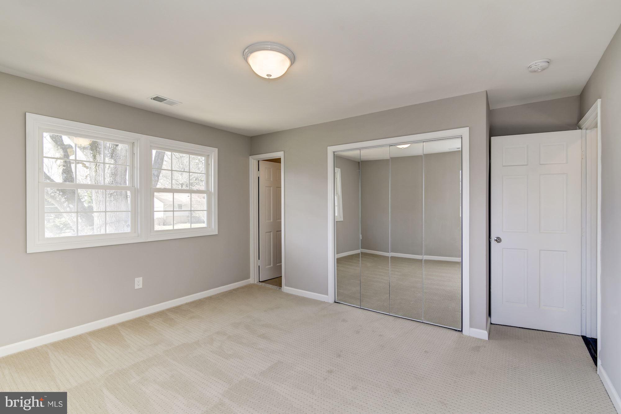 DUNN LORING WOODS - Residential