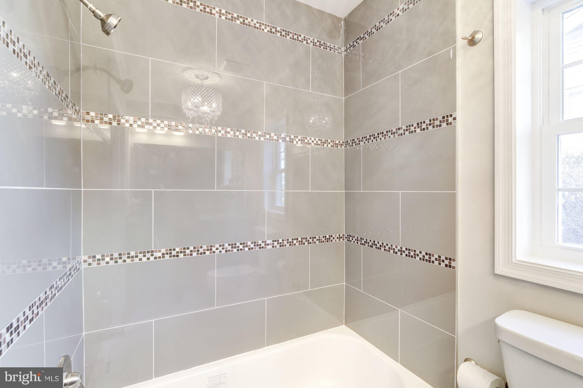 DUNN LORING WOODS - Residential