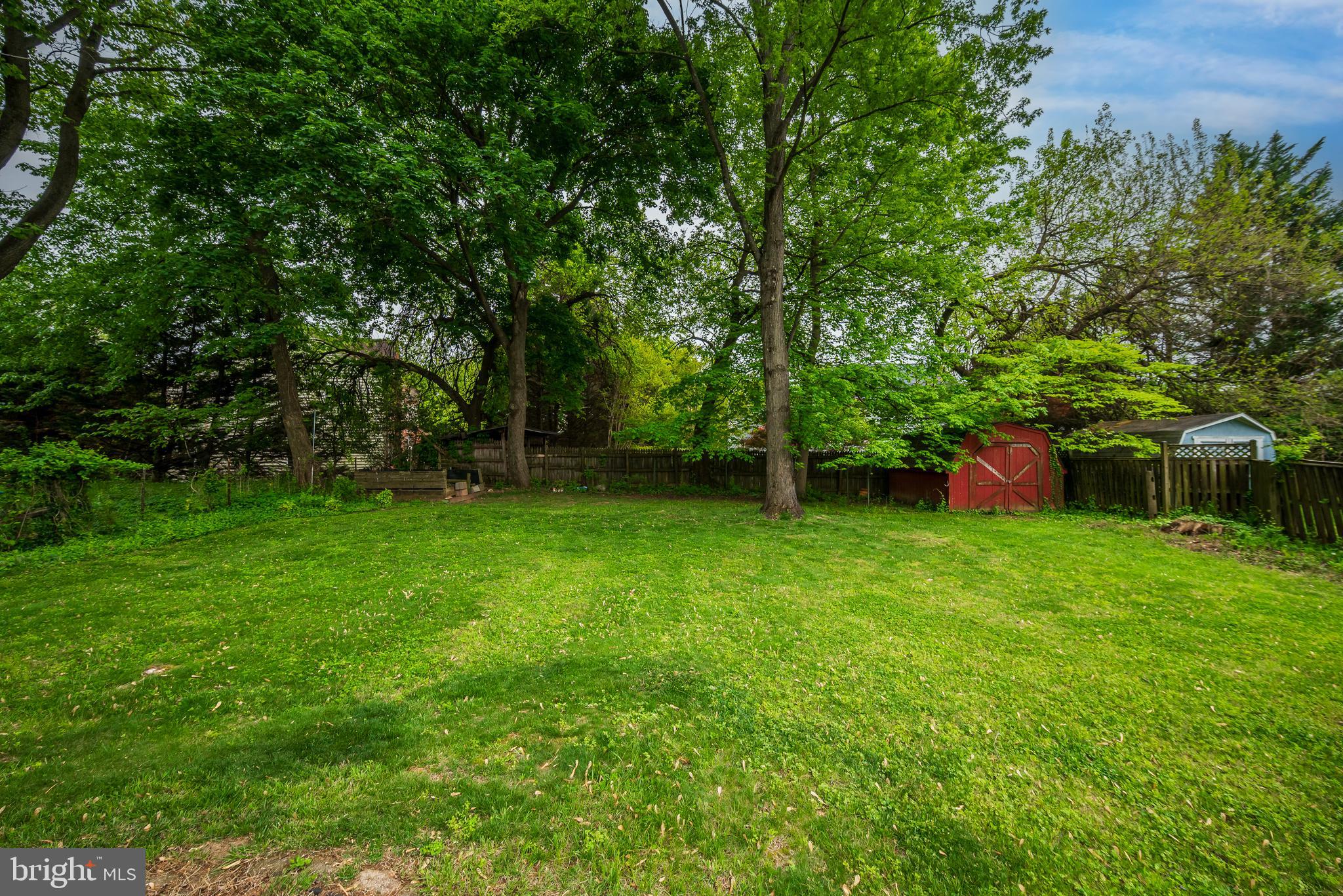 OLD SALEM VILLAGE - Residential