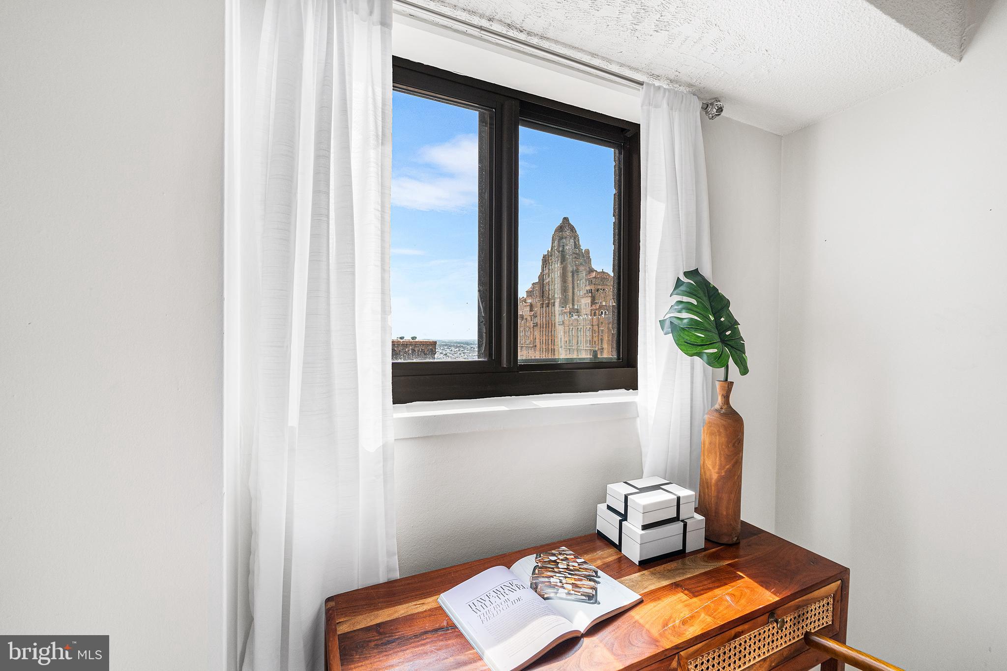 ACADEMY HOUSE - Residential