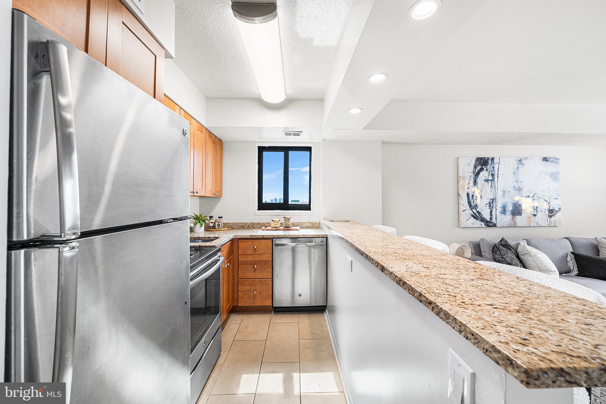 ACADEMY HOUSE - Residential