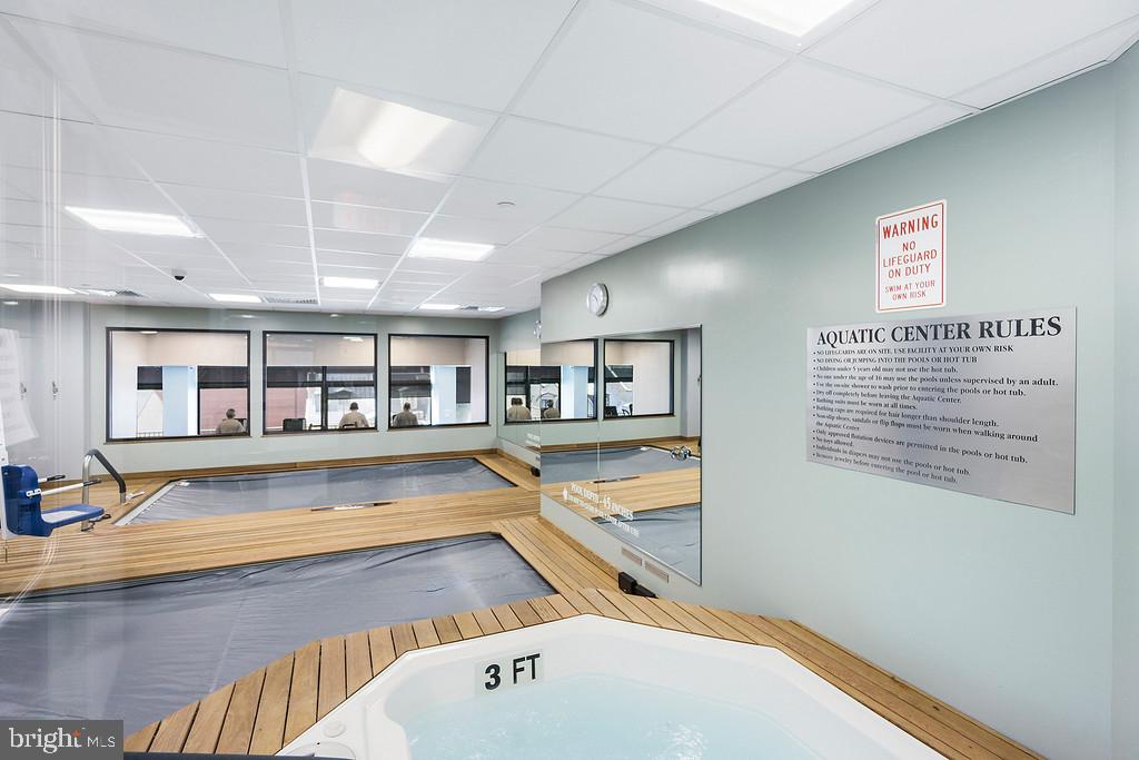 ACADEMY HOUSE - Residential