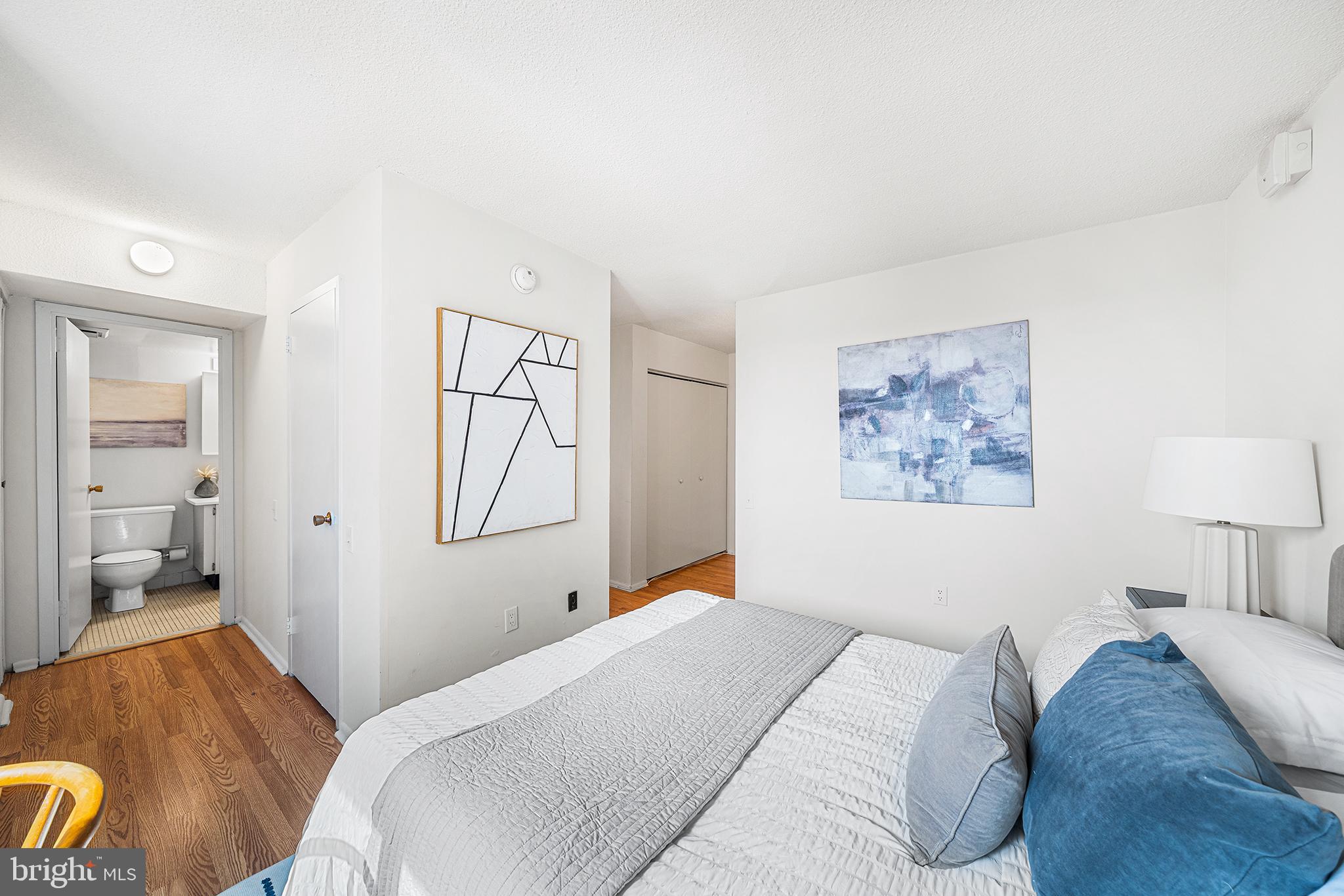 ACADEMY HOUSE - Residential