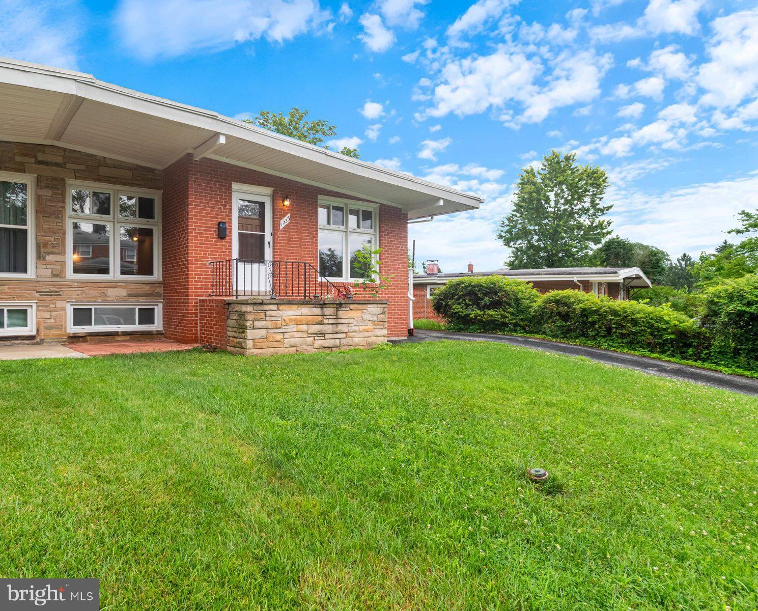 GLENMONT - Residential