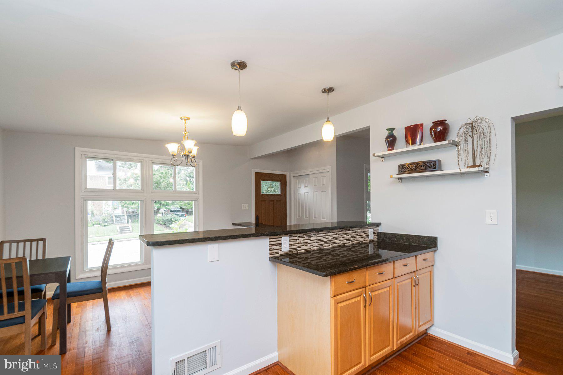 GLENMONT - Residential