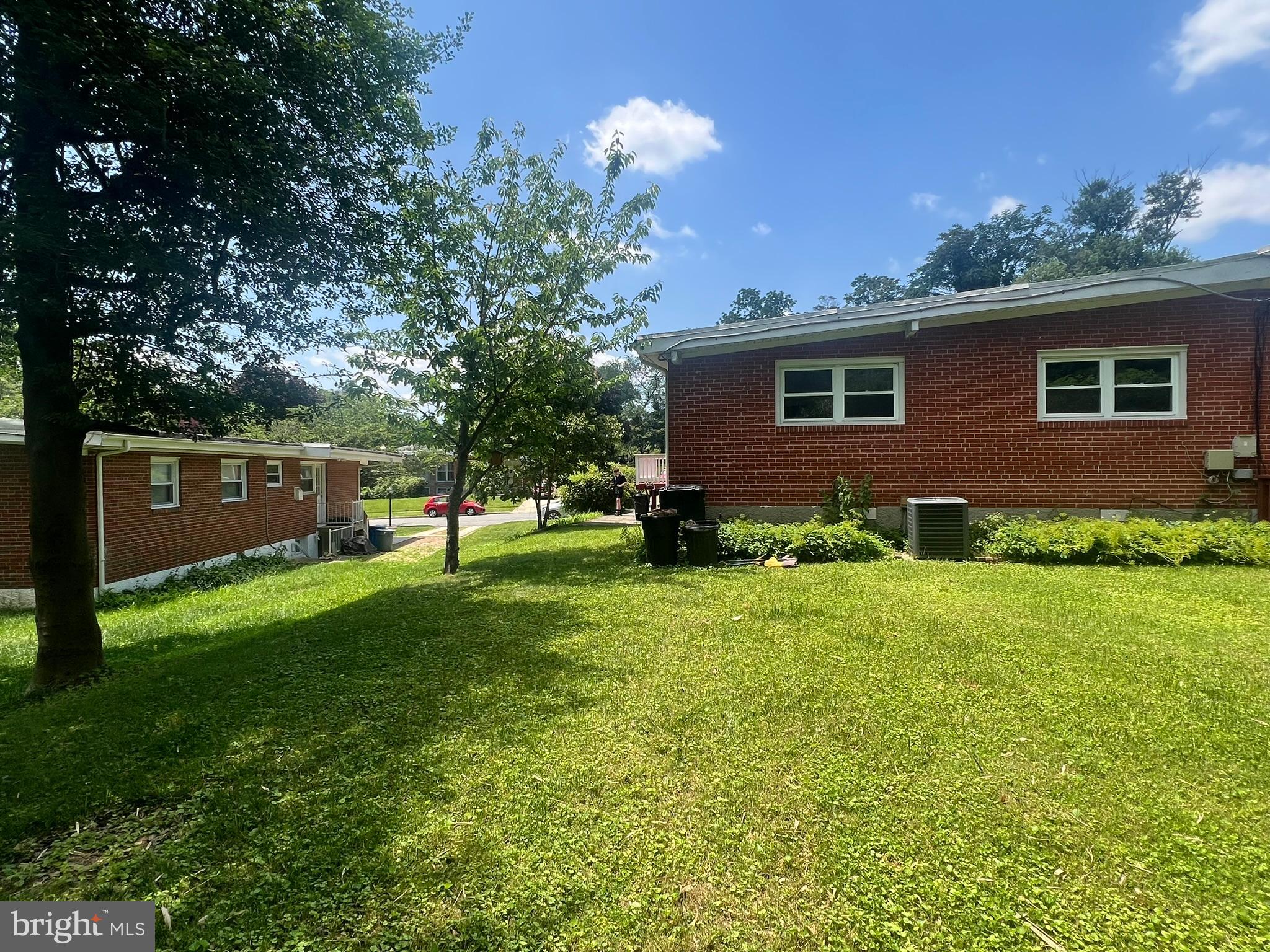 GLENMONT - Residential