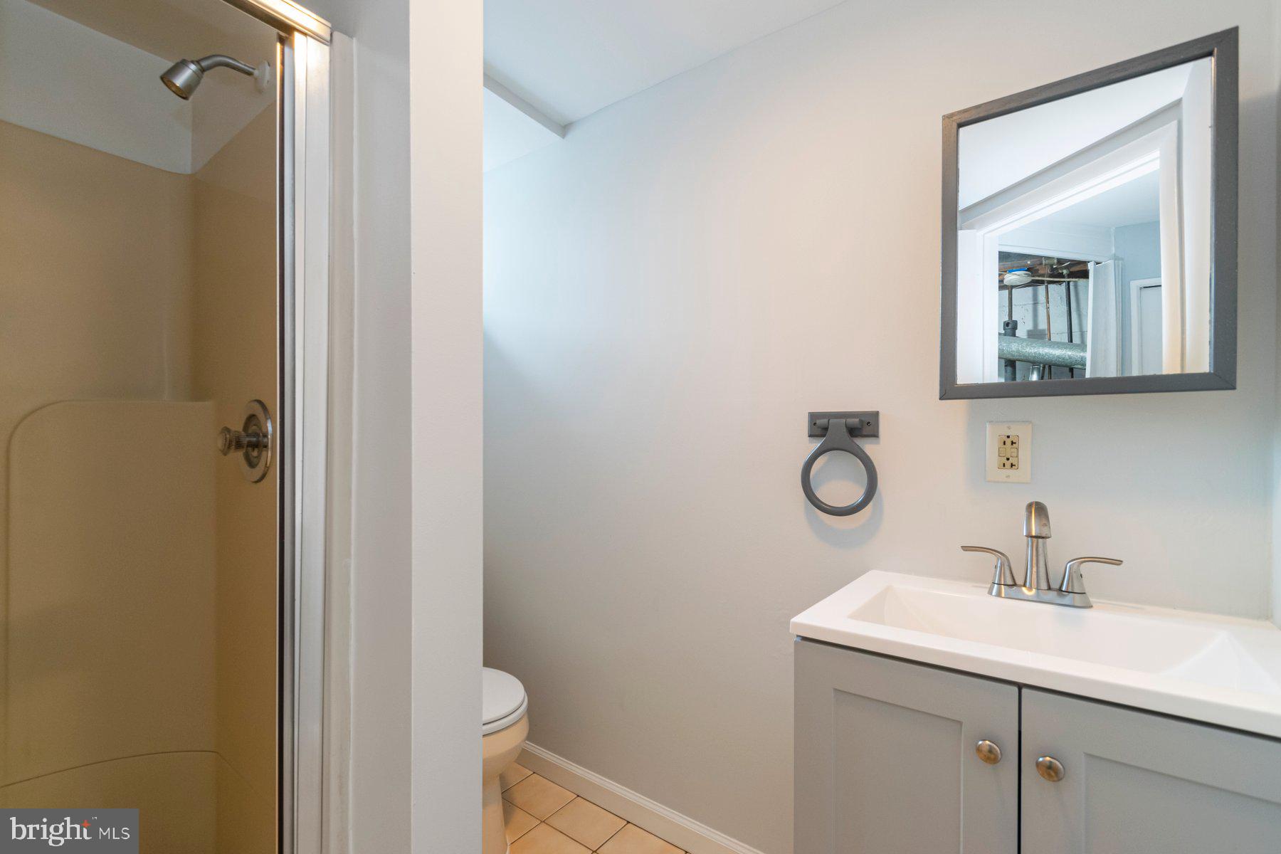 GLENMONT - Residential