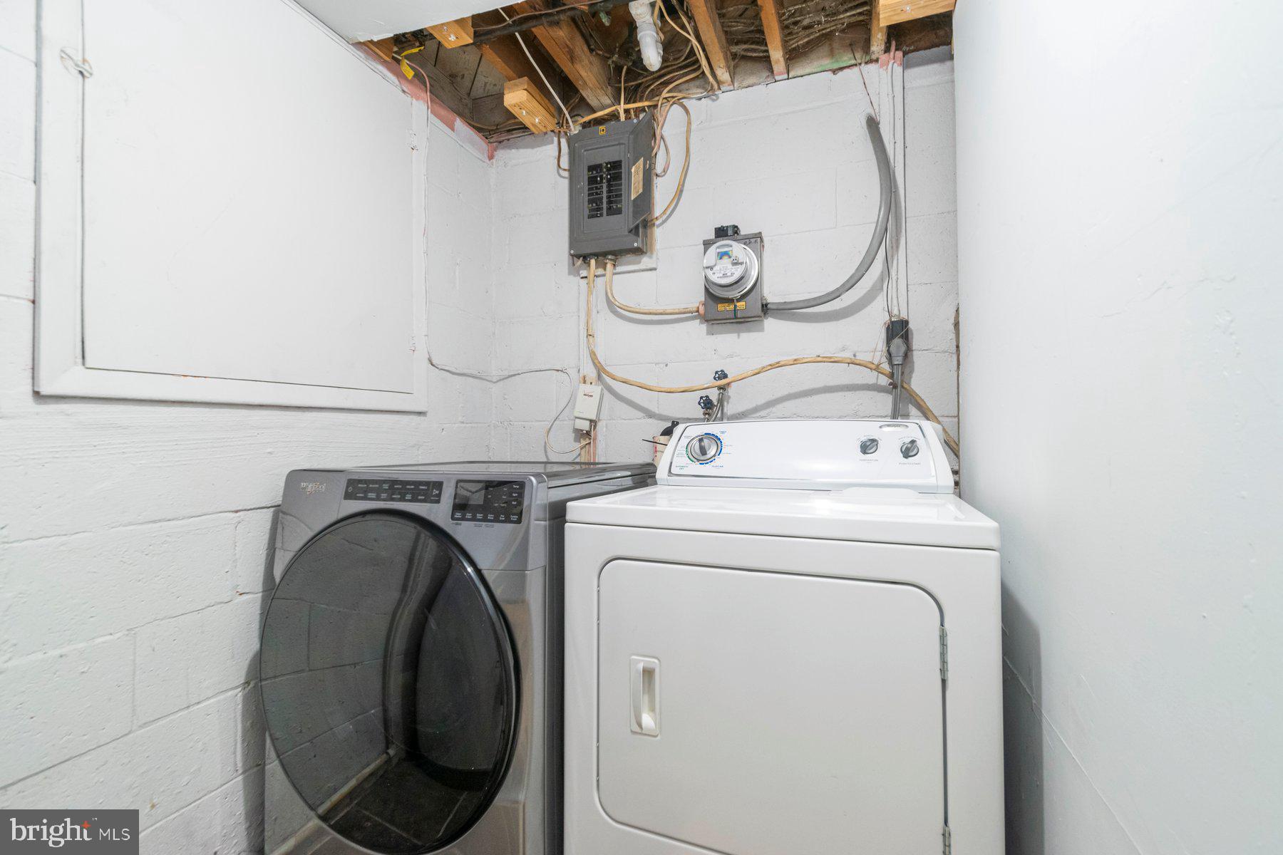 GLENMONT - Residential