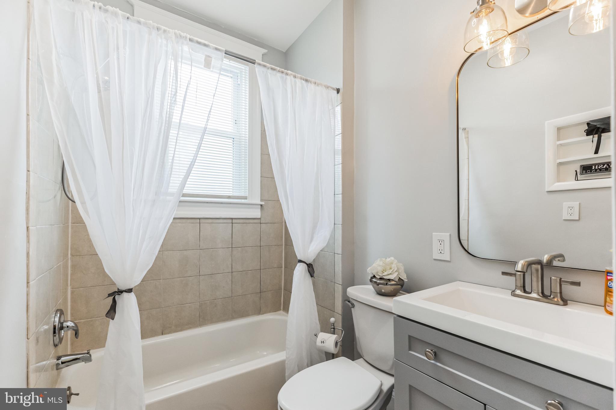 UPLANDS - Residential