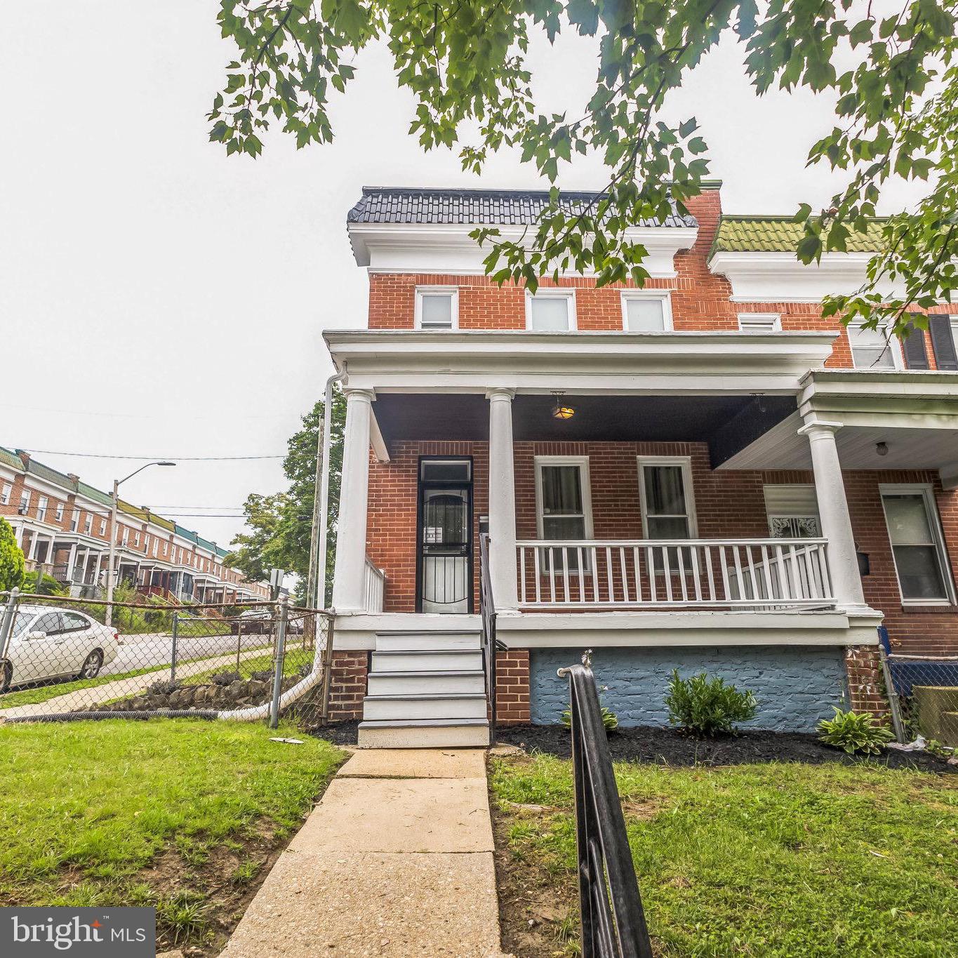 UPLANDS - Residential