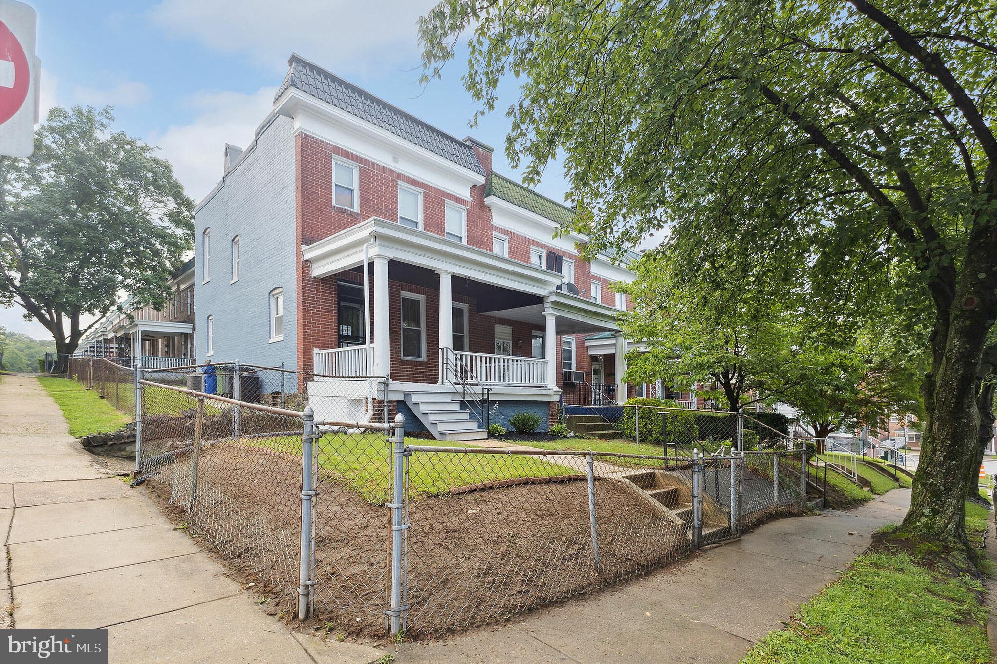 UPLANDS - Residential