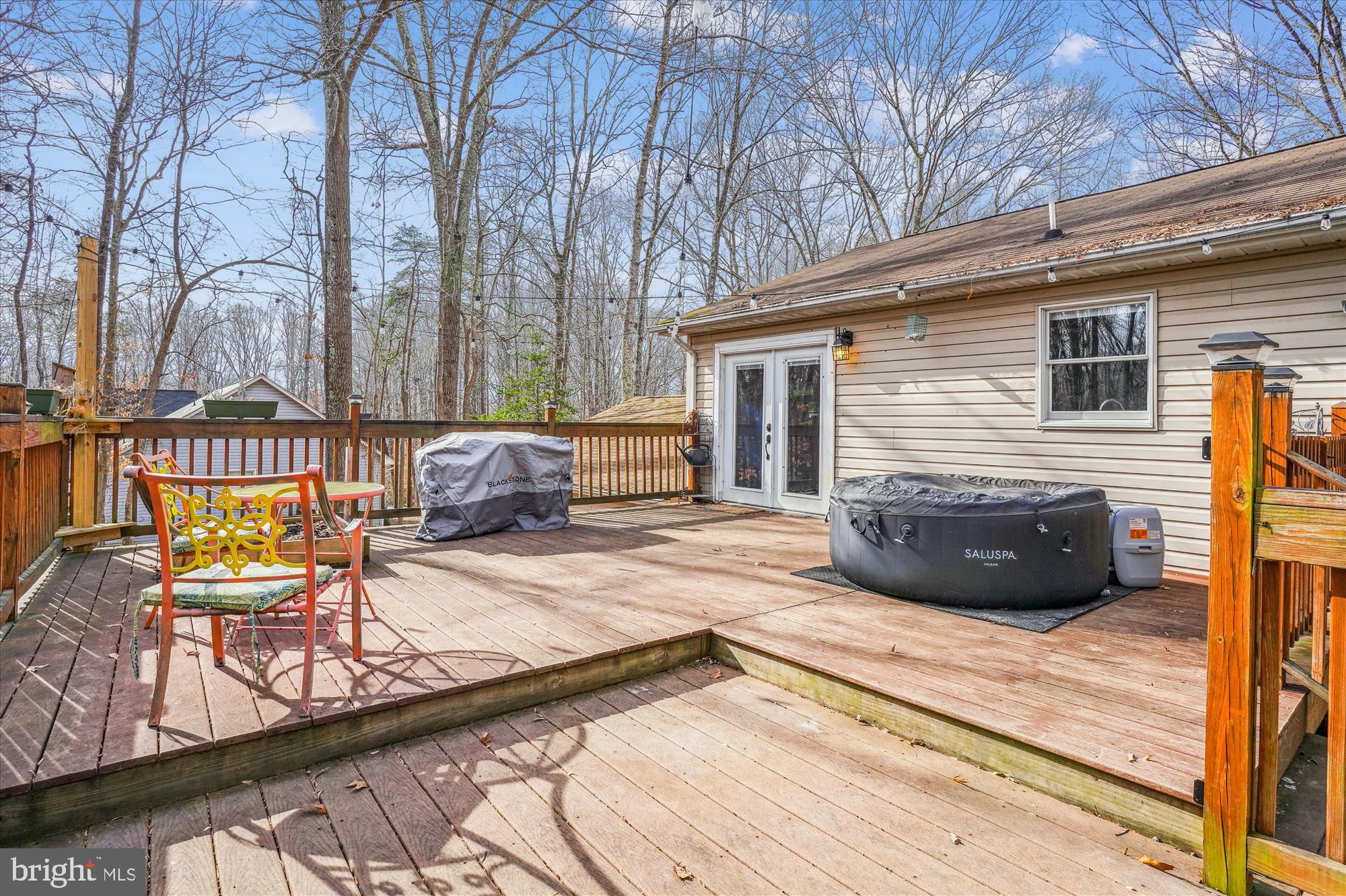 PRESIDENTIAL LAKES - Residential