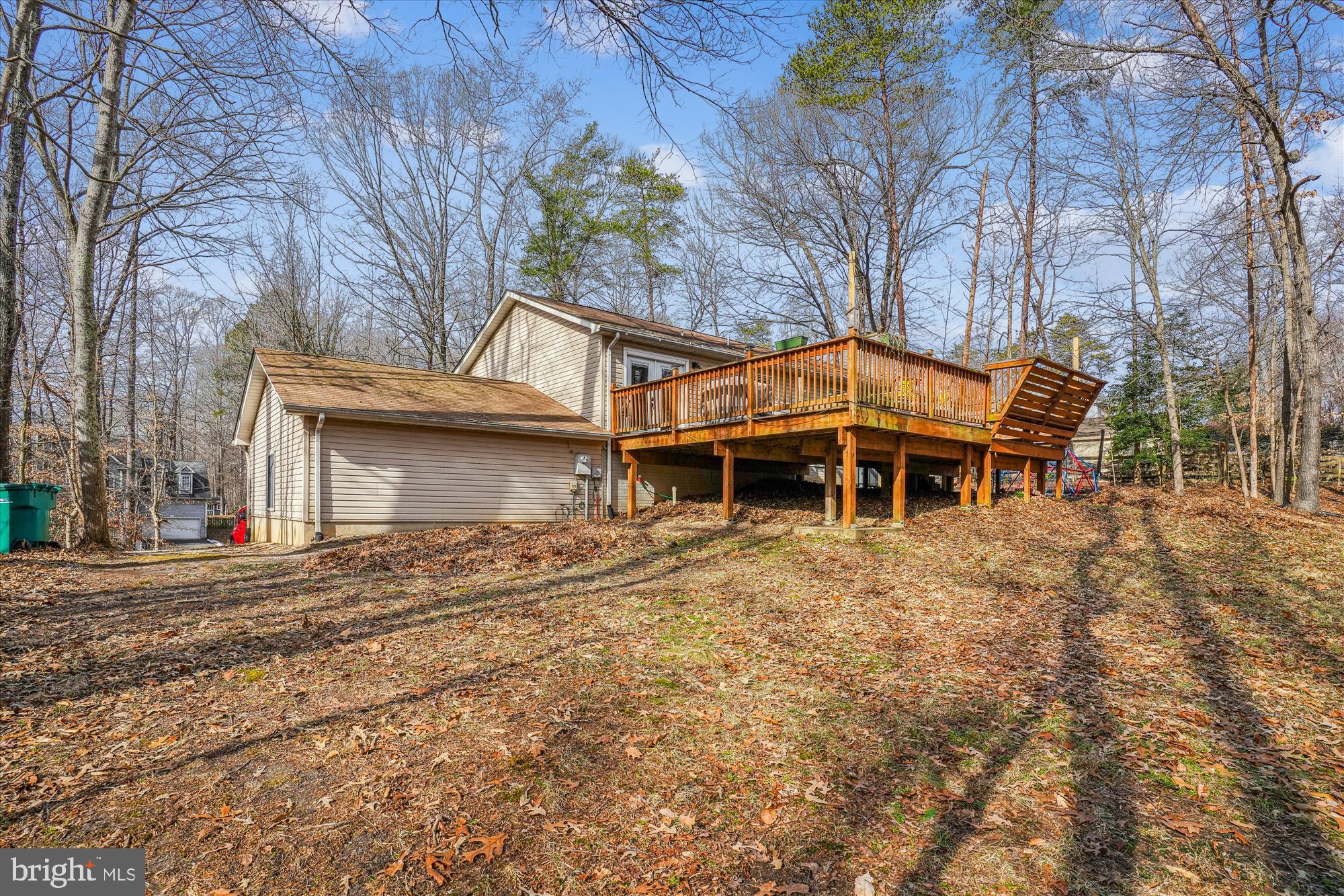 PRESIDENTIAL LAKES - Residential