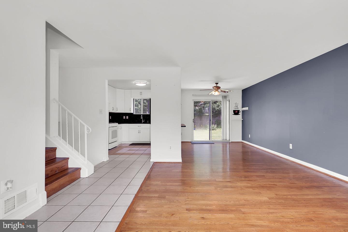 STONEYBROOK ESTATES - Residential Lease