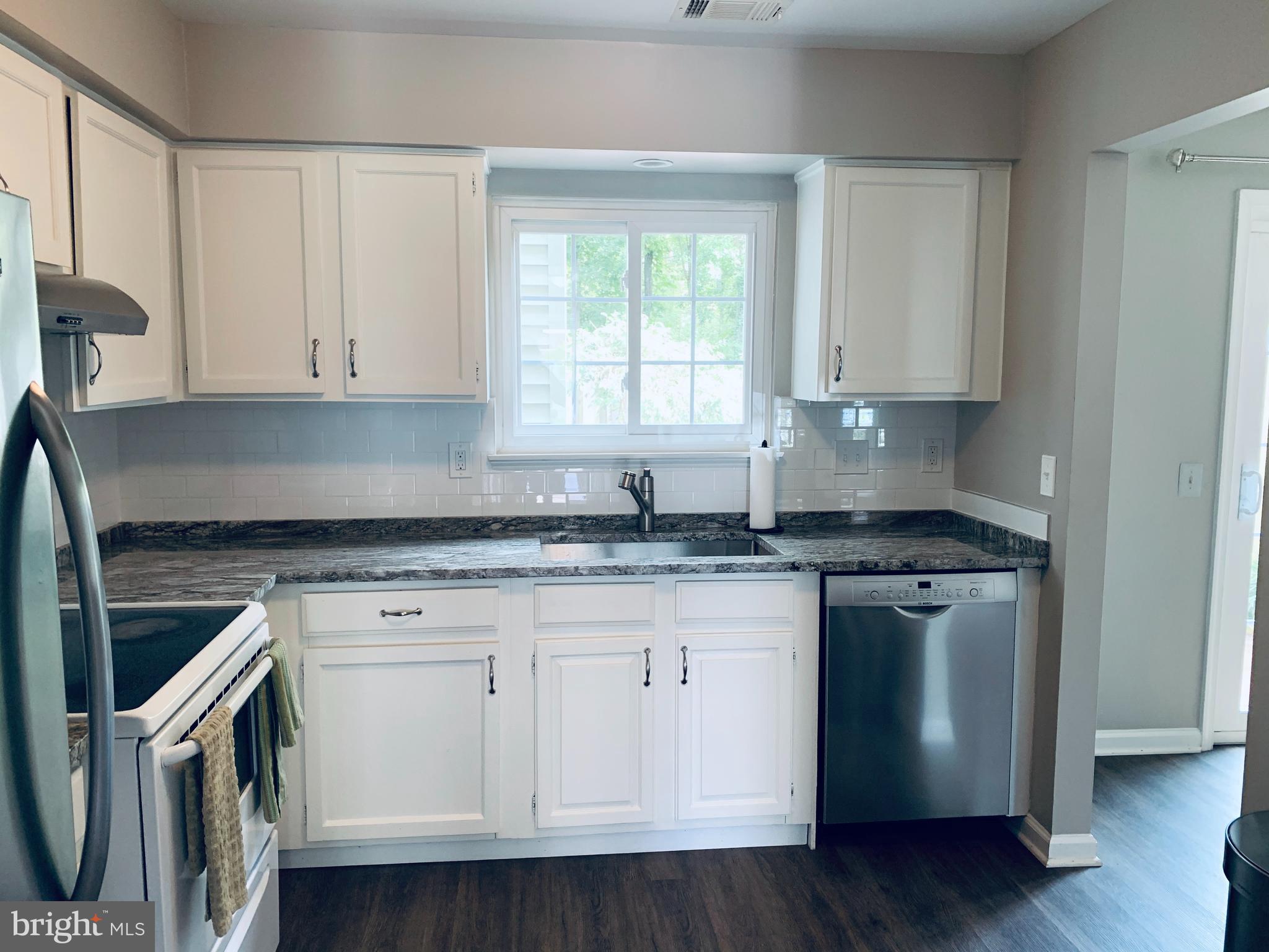 LONDON TOWN WEST - Residential Lease