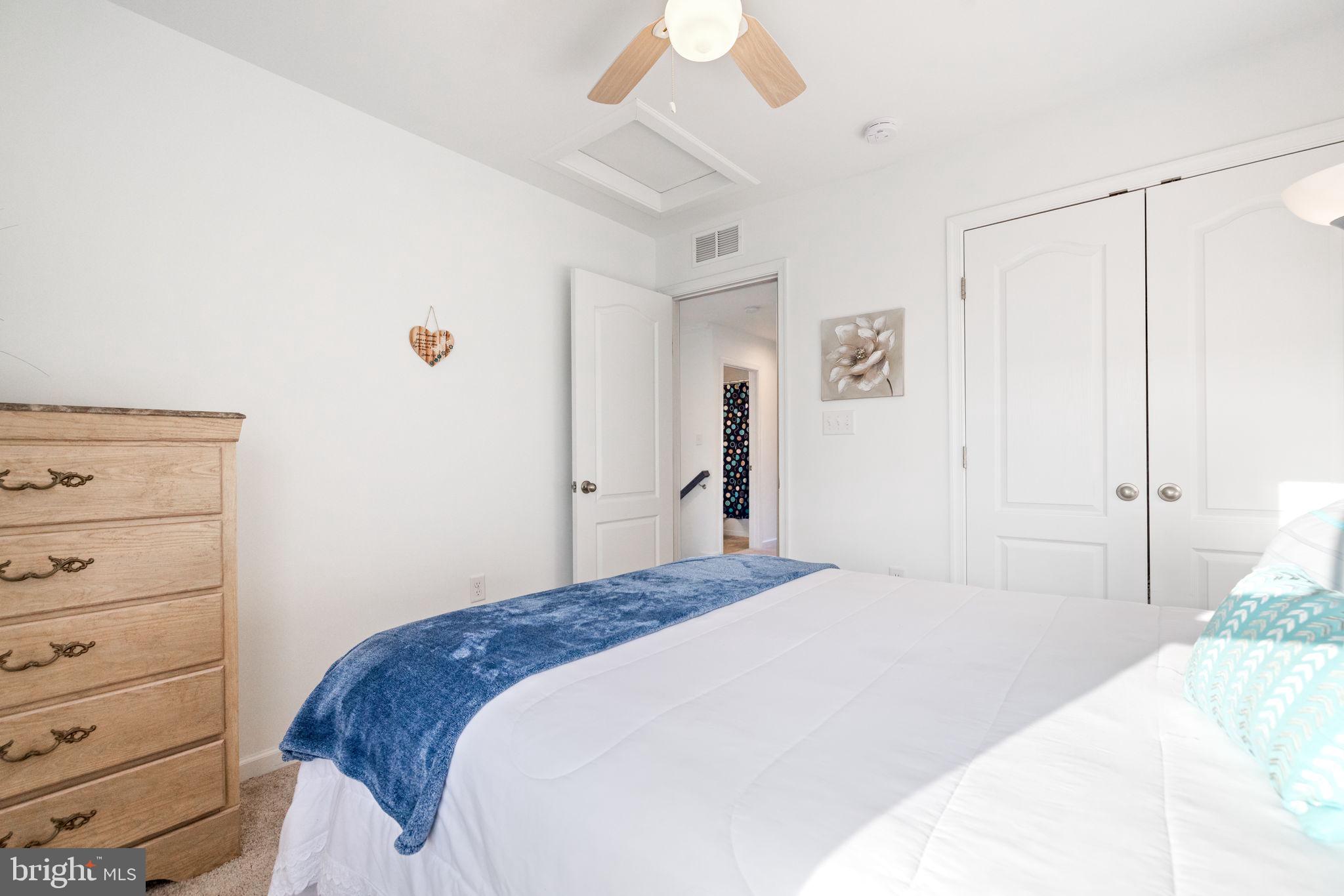 MARTINSBURG STATION GLEN - Residential