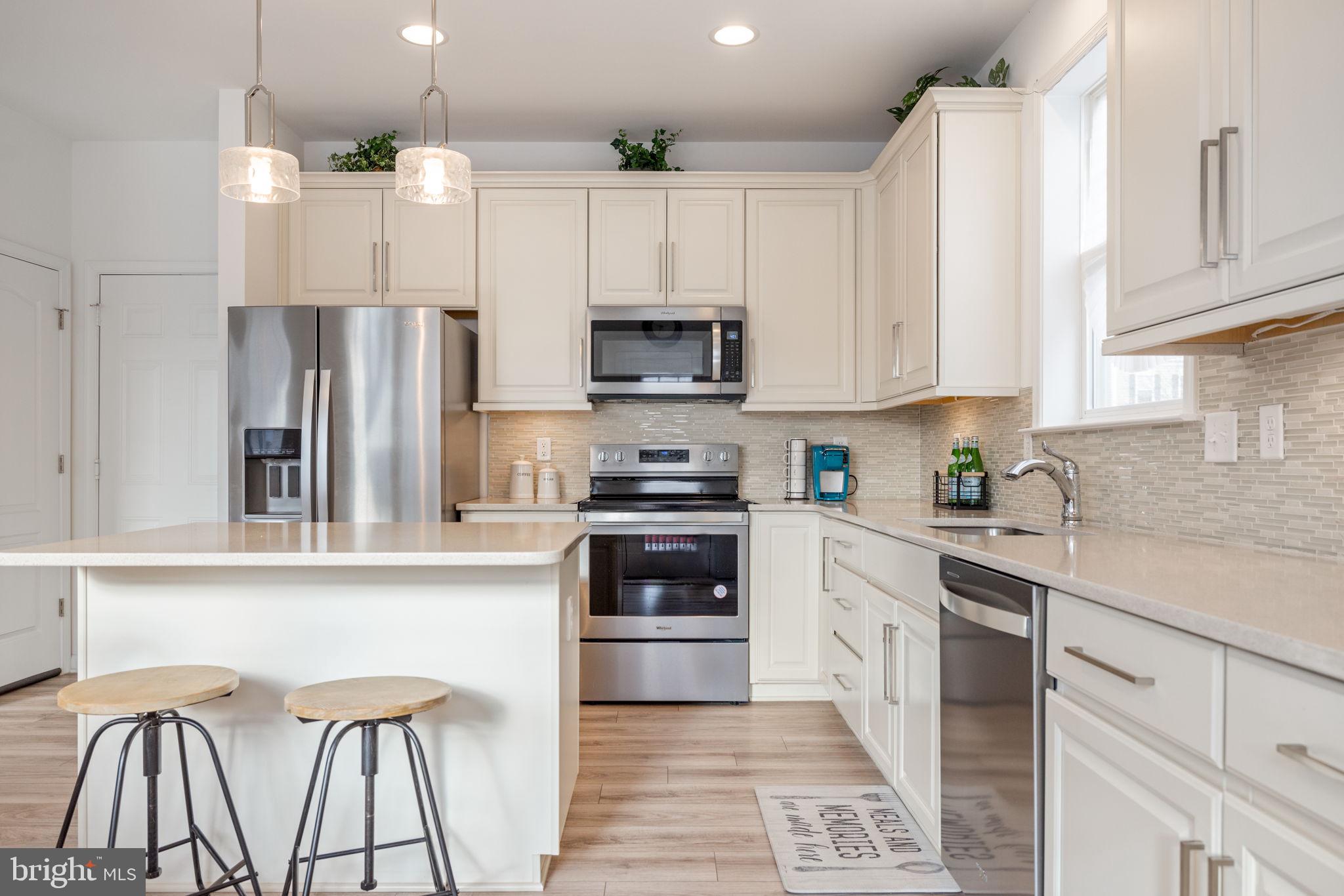 MARTINSBURG STATION GLEN - Residential