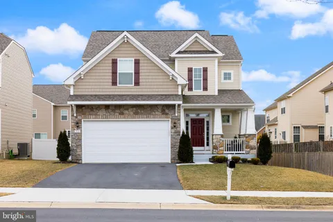 113 Darden Court W, Martinsburg, WV 25403 - MLS#: WVBE2037684