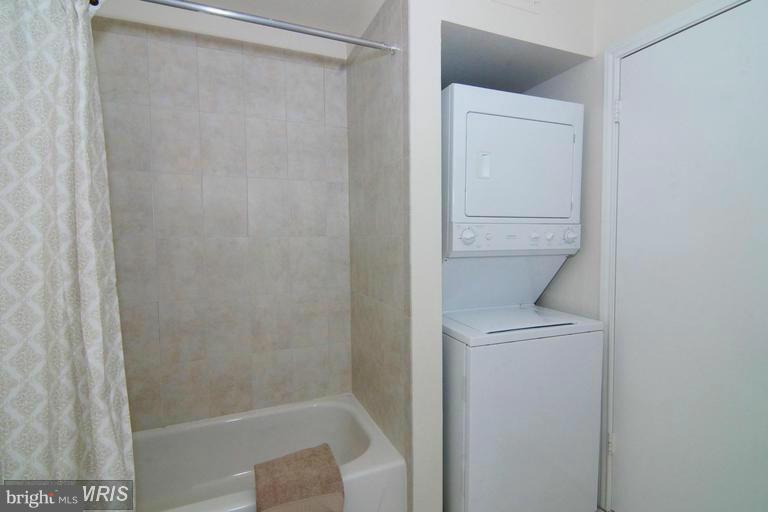 PENDERBROOK - Residential Lease